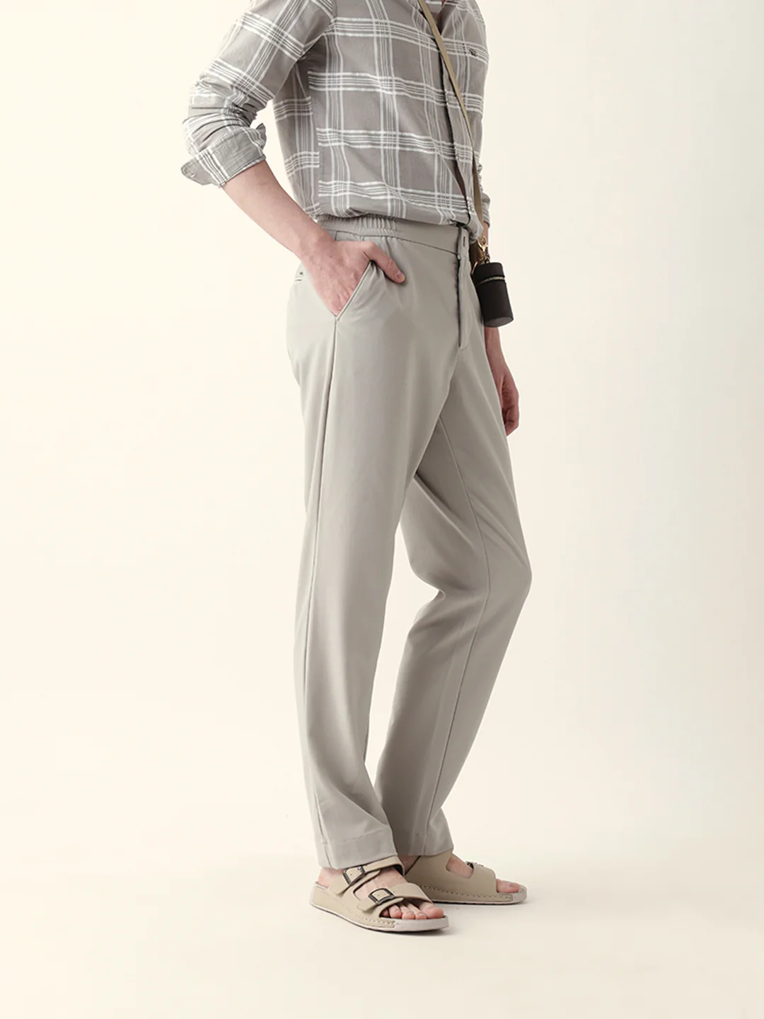 Men Solid Formal Trouser - Image 3