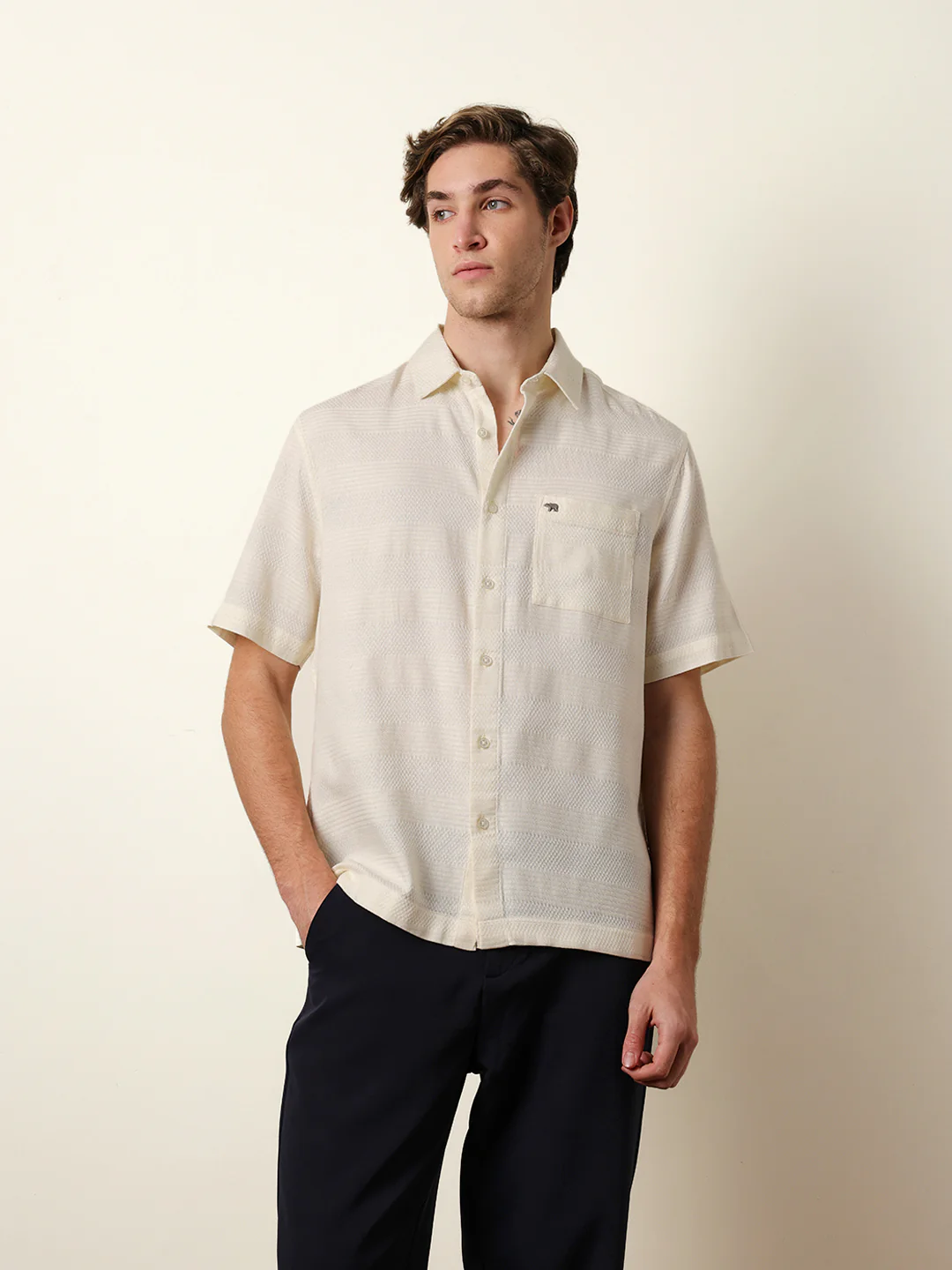 Men Solid Half Sleeve Casual Shirt - Image 3