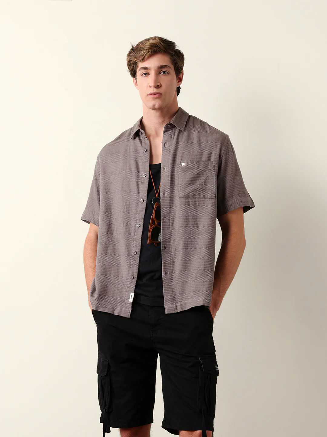 Men Solid Half Sleeve Casual Shirt - Image 3