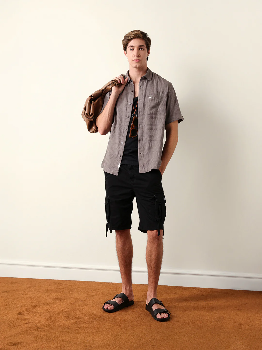 Men Solid Half Sleeve Casual Shirt - Image 7