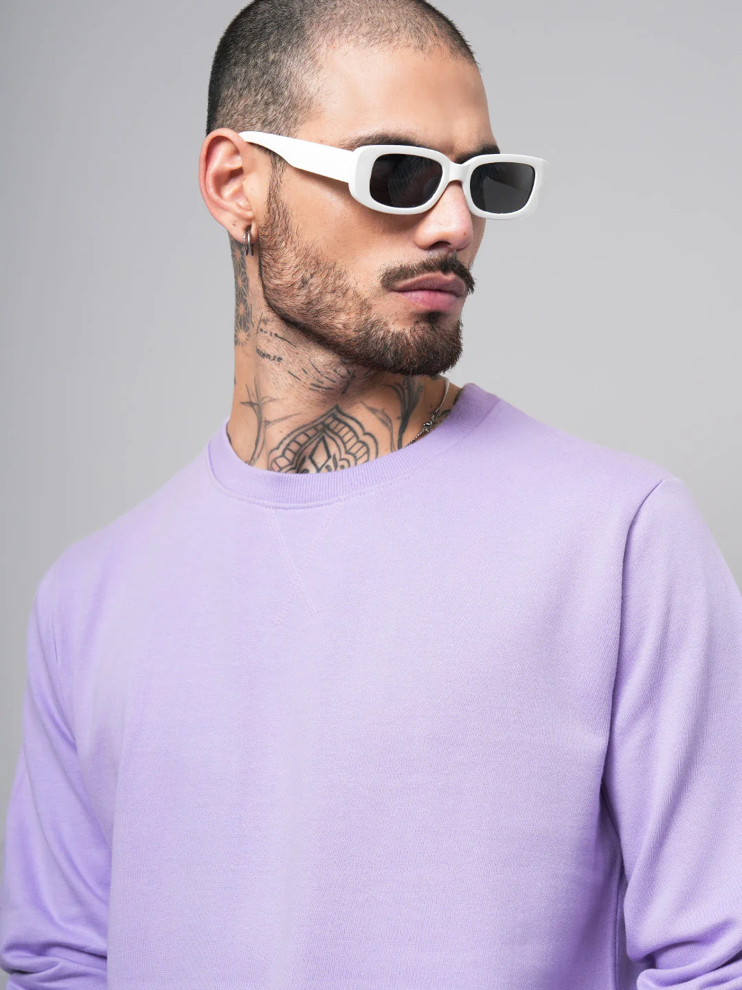 Men Solid Lilac Sweatshirt - Image 4