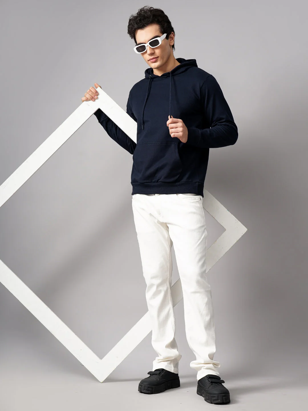 Men Solid Navy Hoodie - Image 5