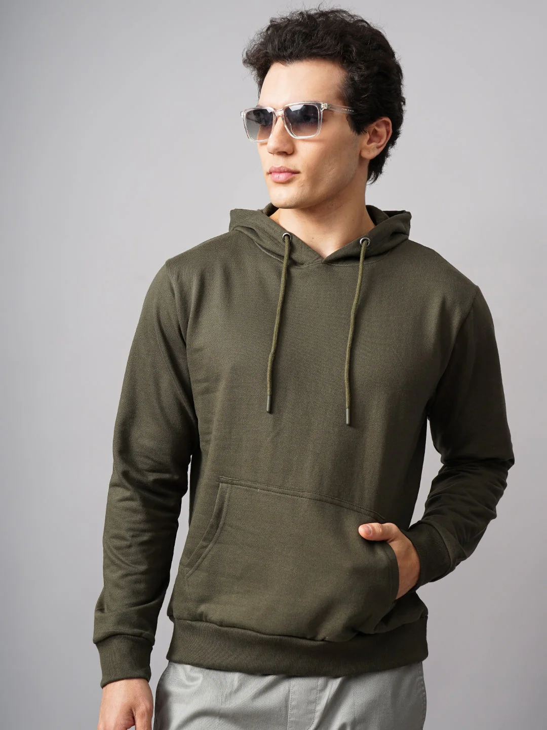 Men Solid Olive Hoodie - Image 3
