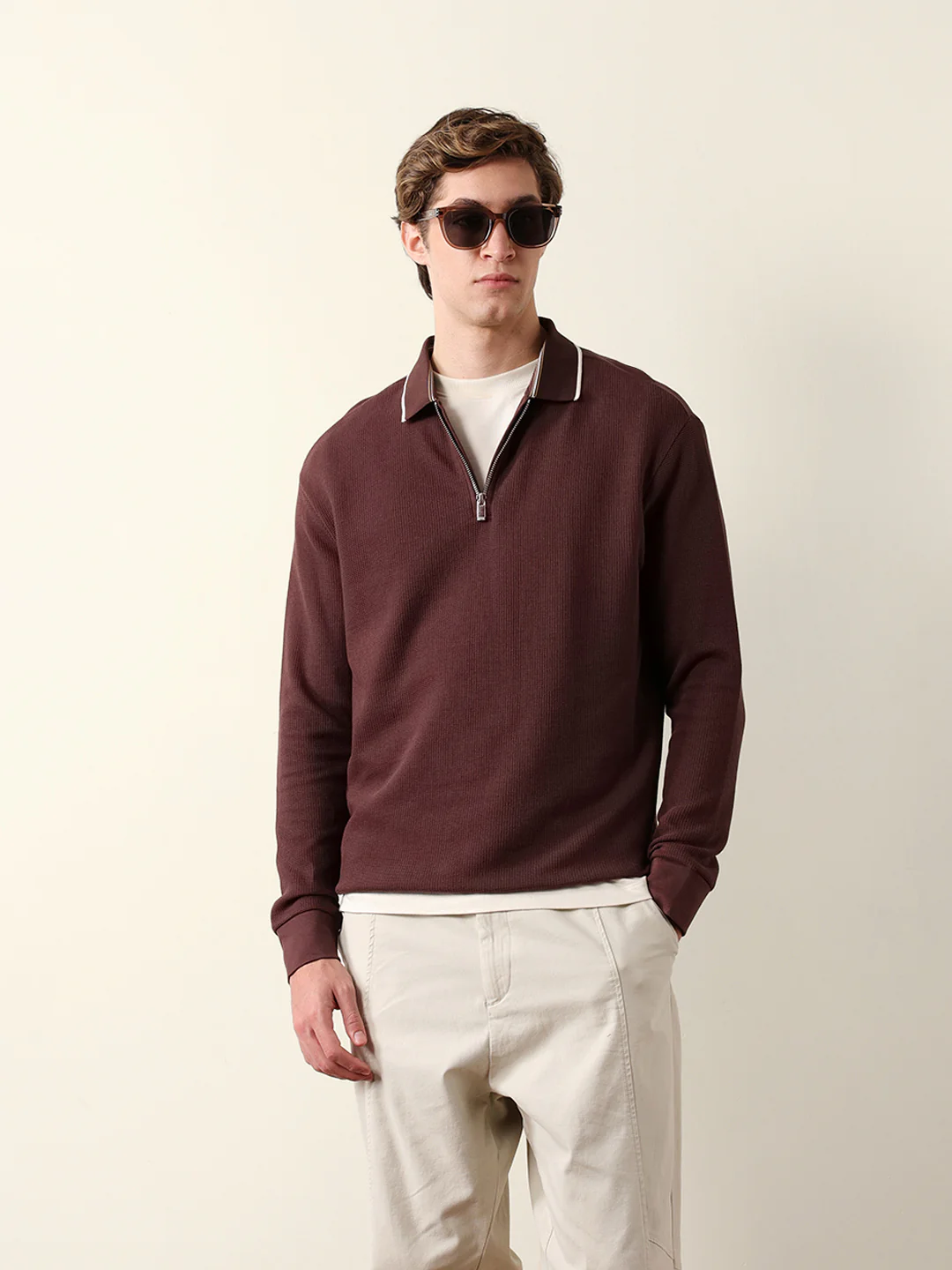 Men Solid Zip-Neck Sweatshirt - Image 3