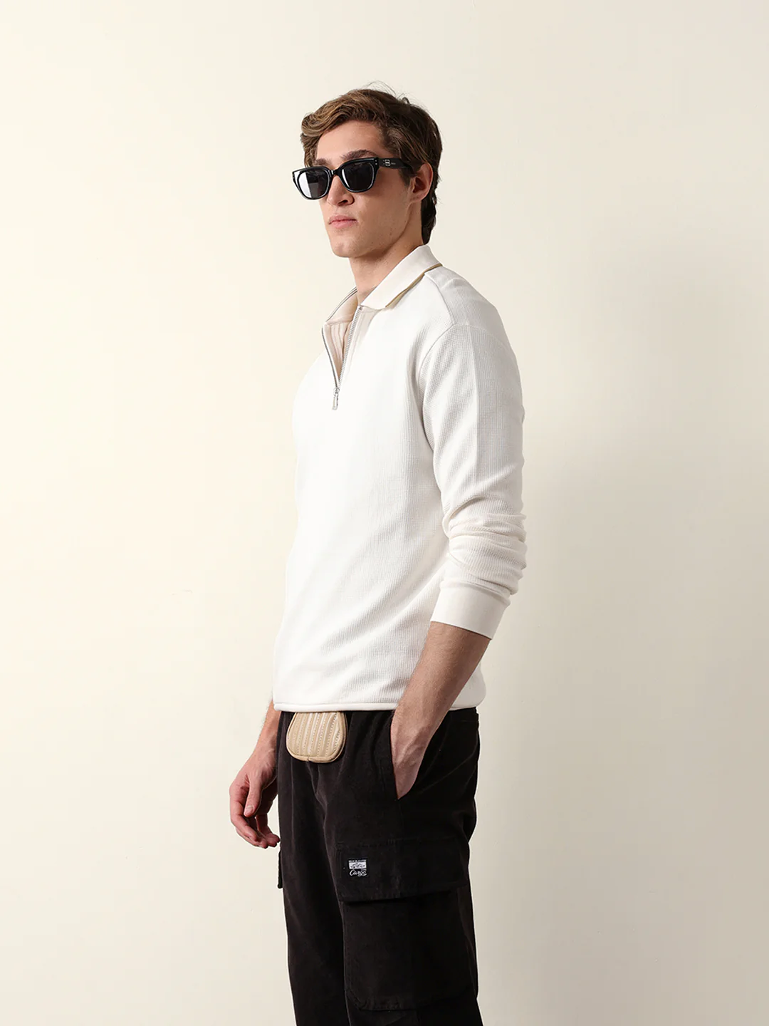 Men Solid Zip-Neck Sweatshirt - Image 4