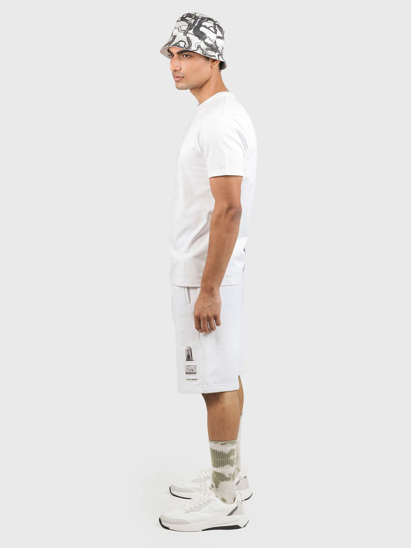 Men Stay Confined Shorts - Image 4