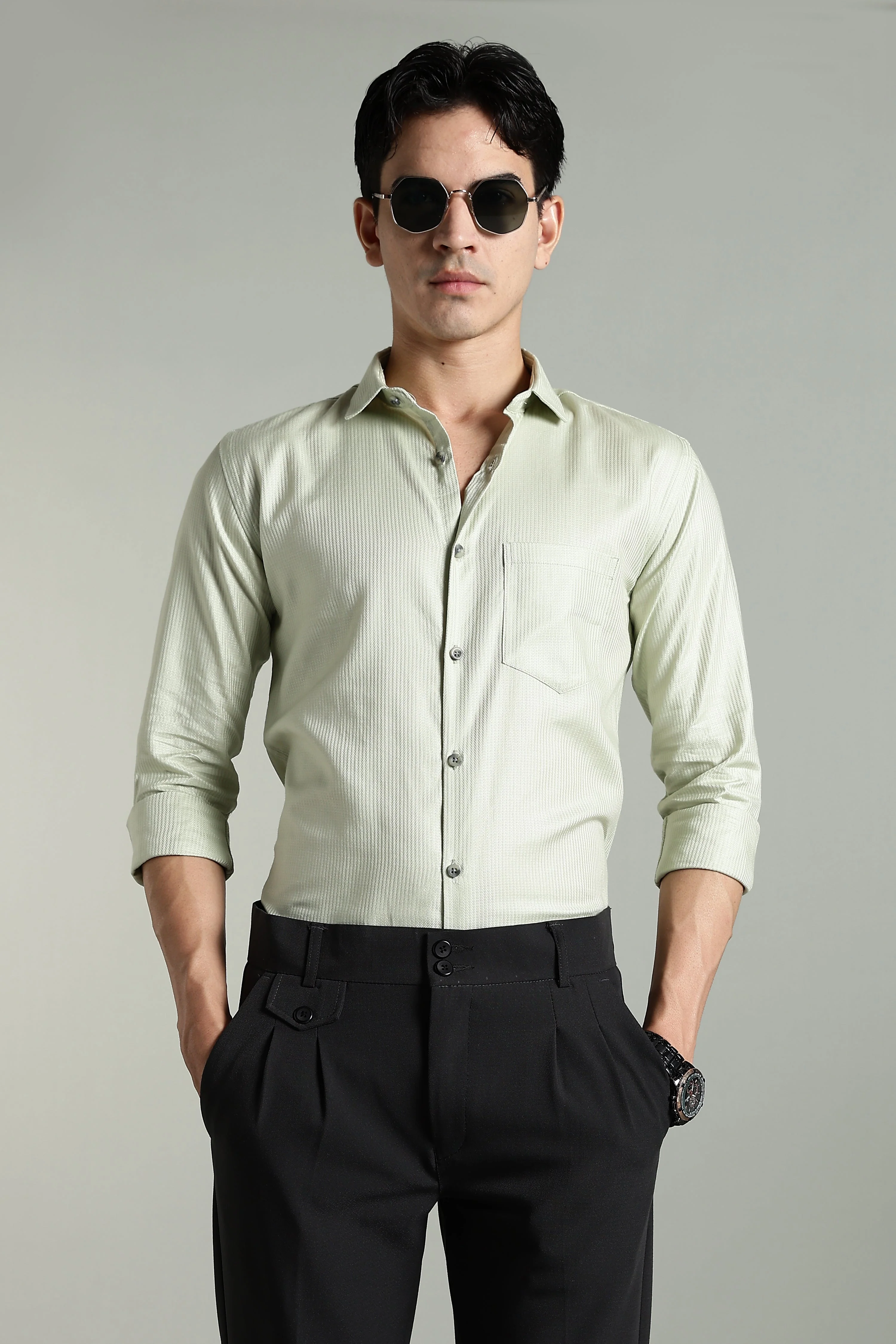 Men Stria Green Solid Shirt