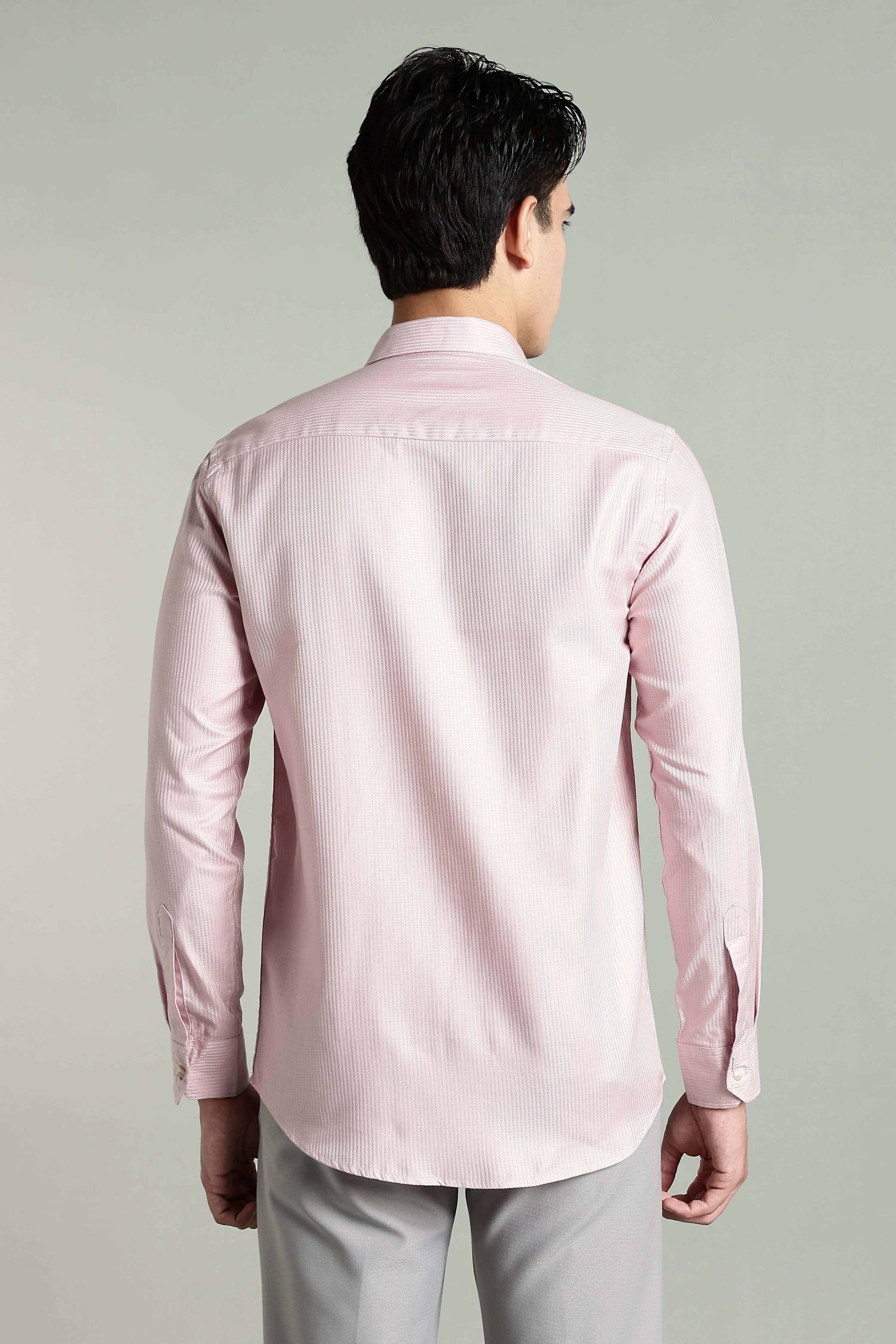Men Stria Pink Solid Shirt - Image 2