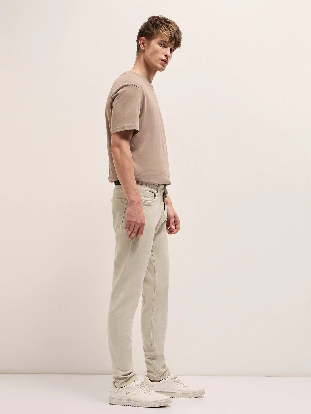 Men Stylish Beige Jeans - Image 3