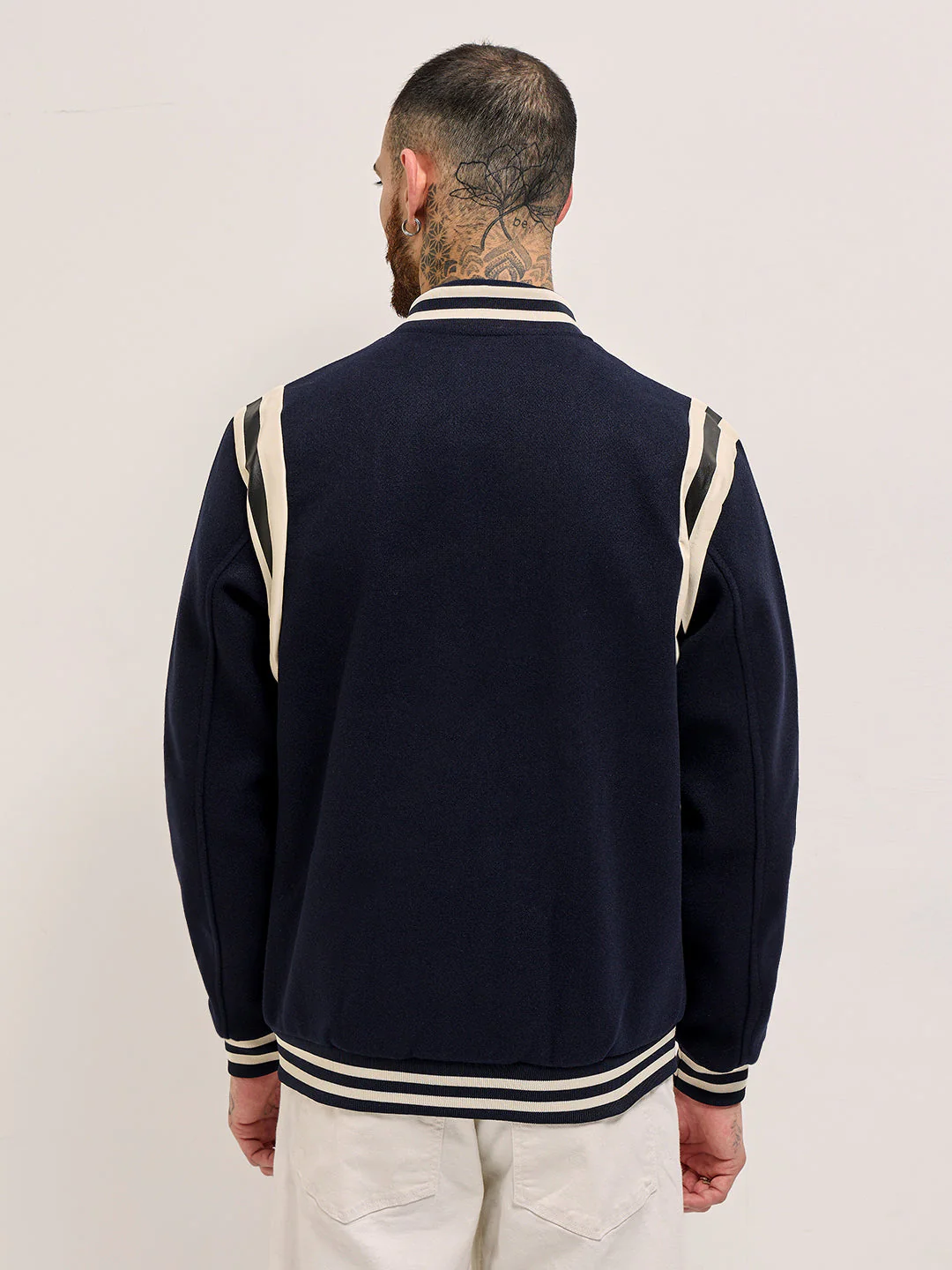 Men Stylish Bomber Jacket in Navy - Image 2