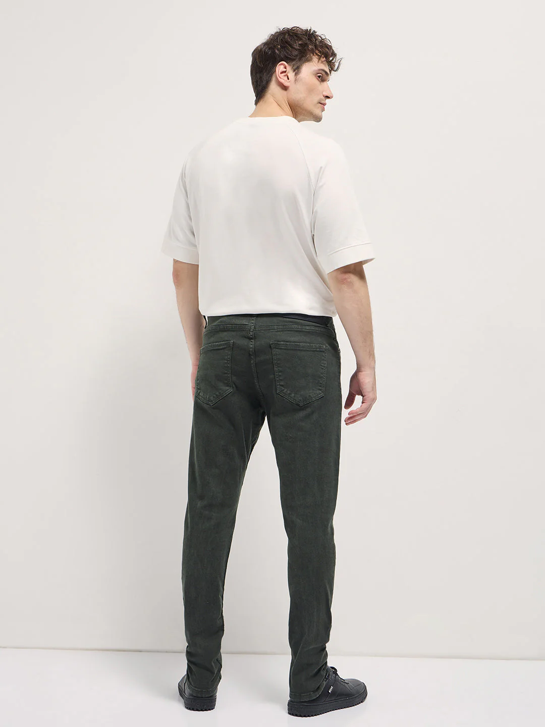 Men Stylish Dark Green Jeans - Image 2