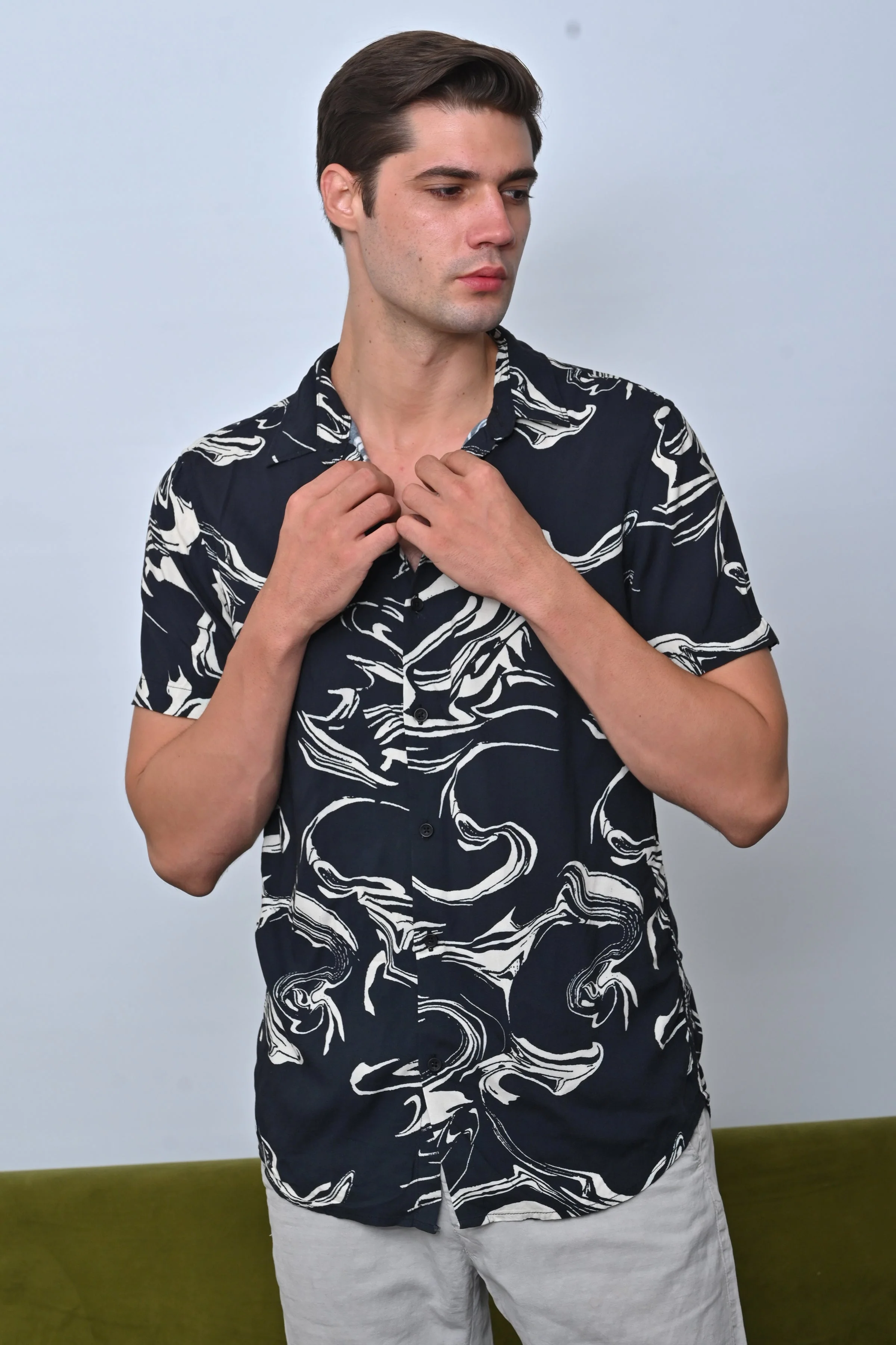 Men Tasgall Printed Shirt Black Fun - Image 4