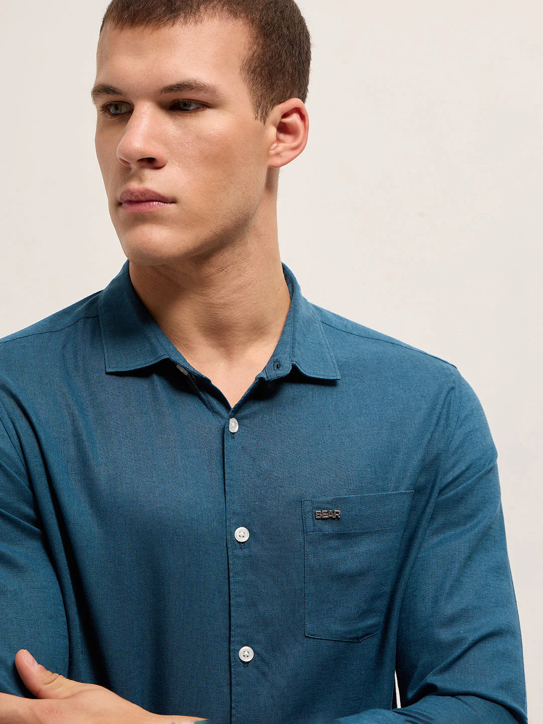 Men Teal Blue Solid Lyocell Slim Fit Casual Shirt - Image 5