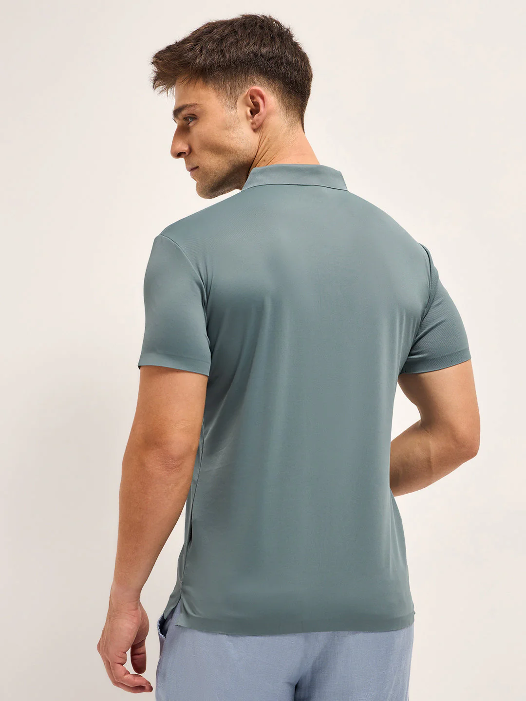 Men Teal Blue Solid Regular Fit Polo T-shirt - Image 2