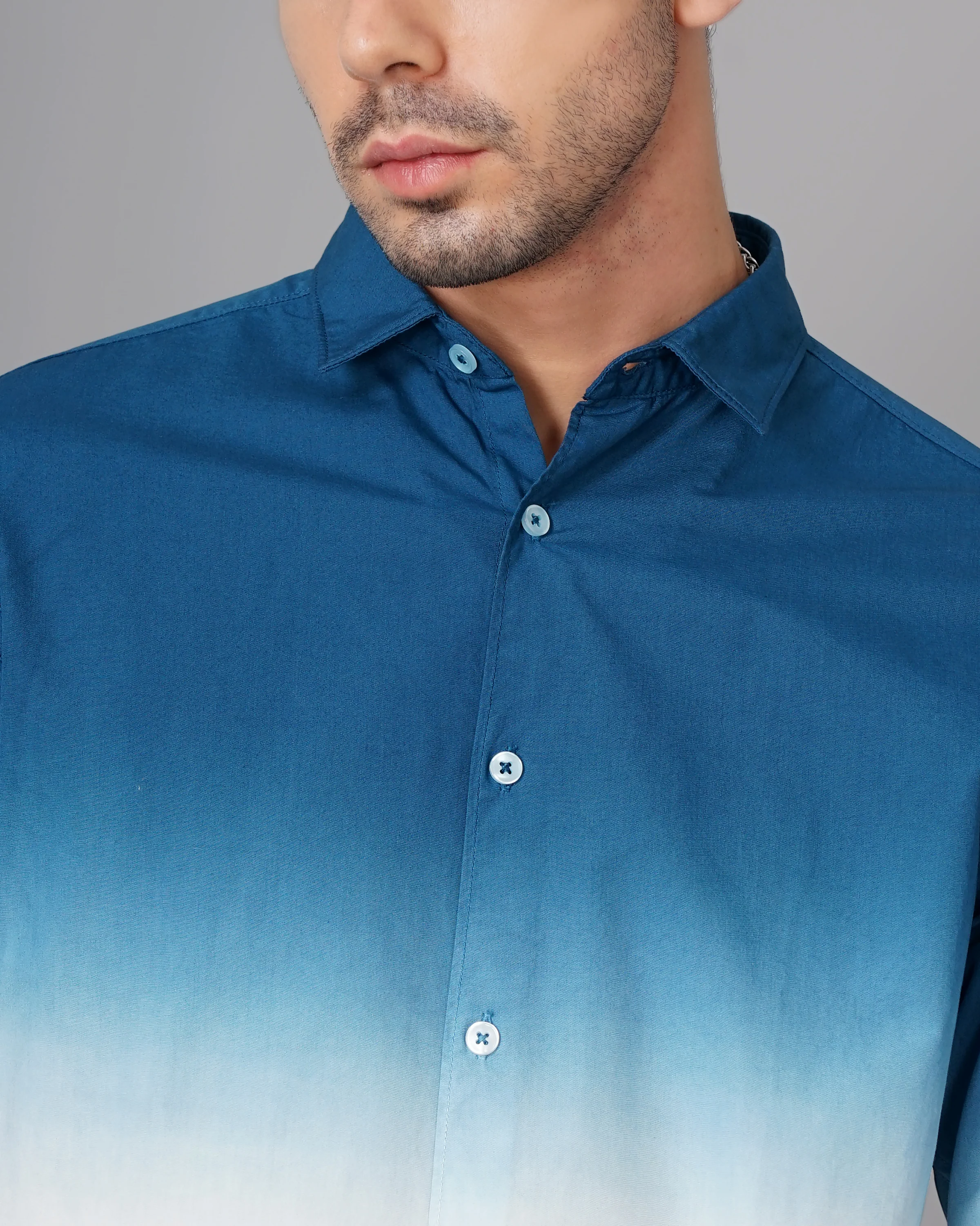 Men Teal Cotton Slim Shirt - Image 4