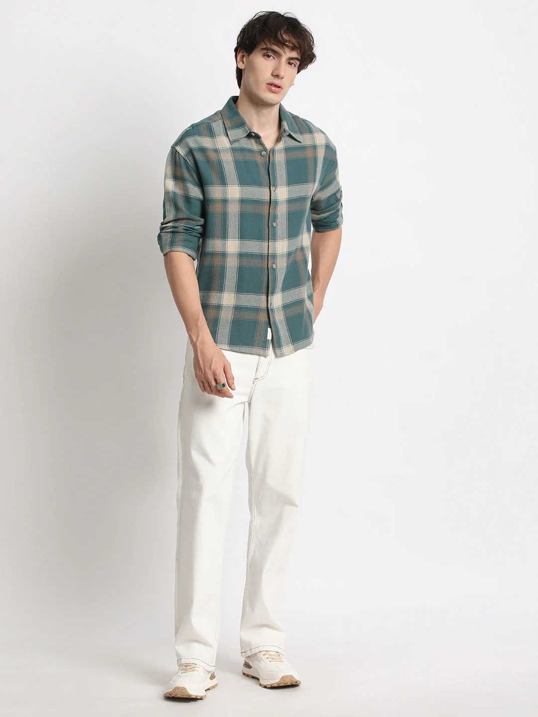Men  Teal Green Checked Relaxed Fit Casual Shirt - Image 5