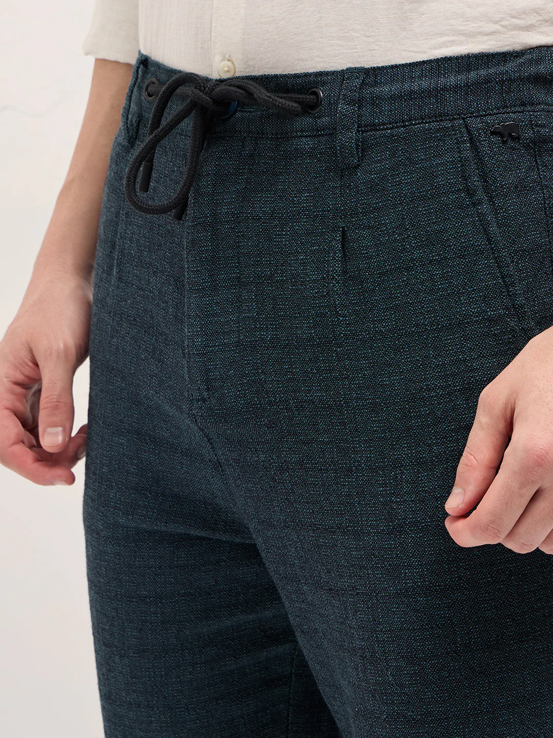 Men Teal Self Design Tapered Fit Elasticated Waist Casual Trouser - Image 6