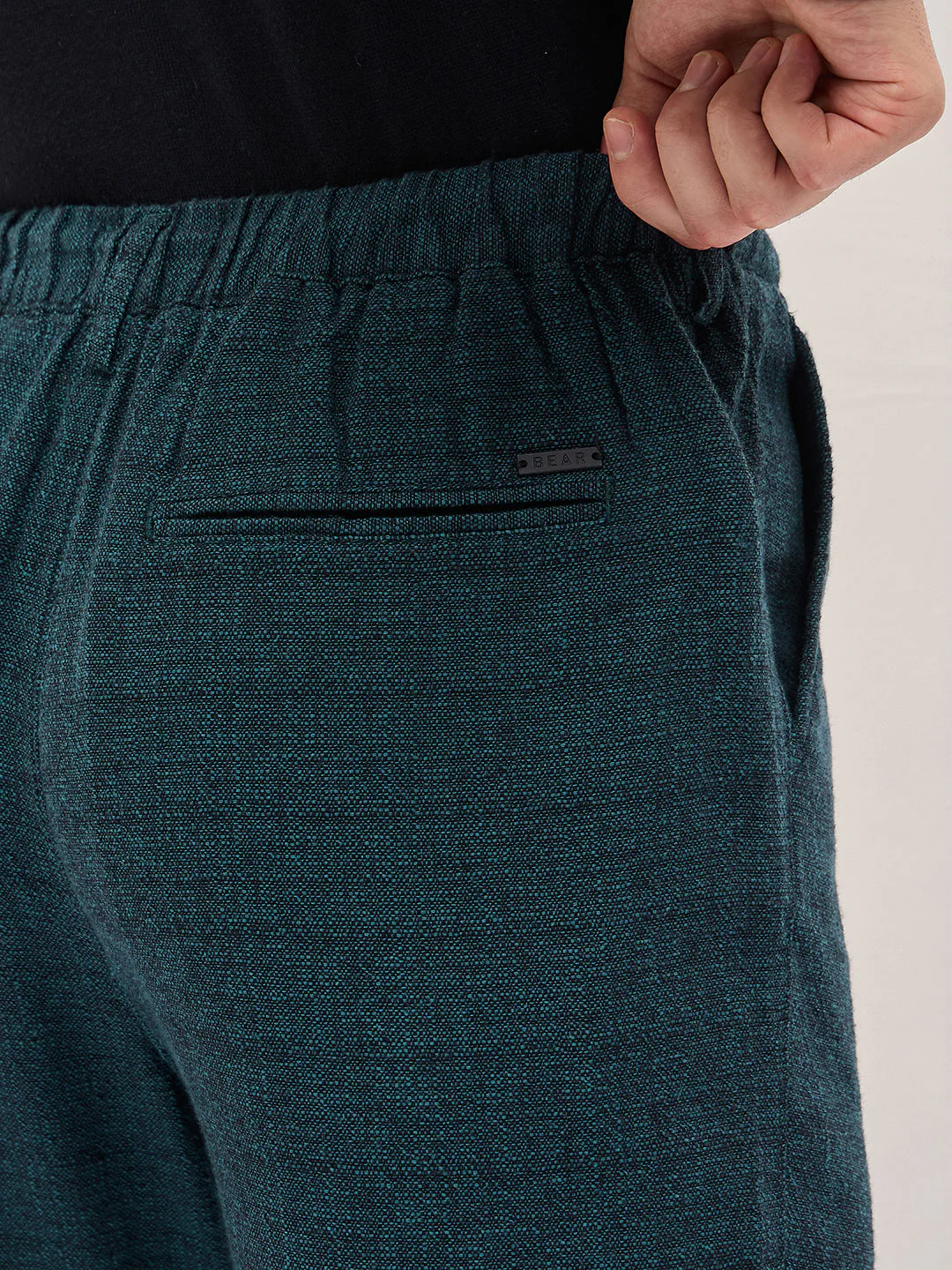 Men Teal Self Design Tapered Fit Elasticated Waist Casual Trouser - Image 6