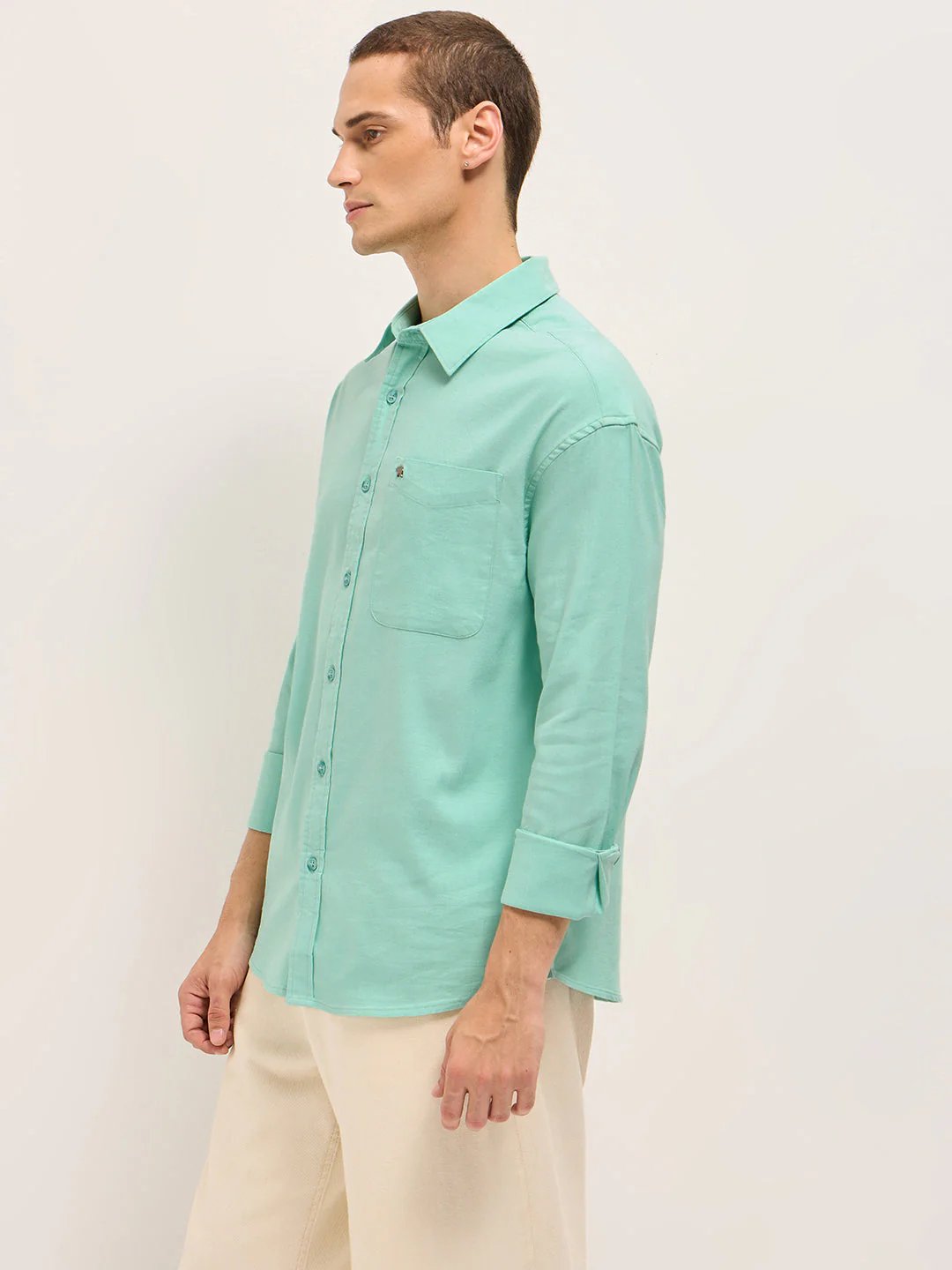 Men Teal Solid Cotton Blend Relaxed Fit Casual Shirt - Image 3