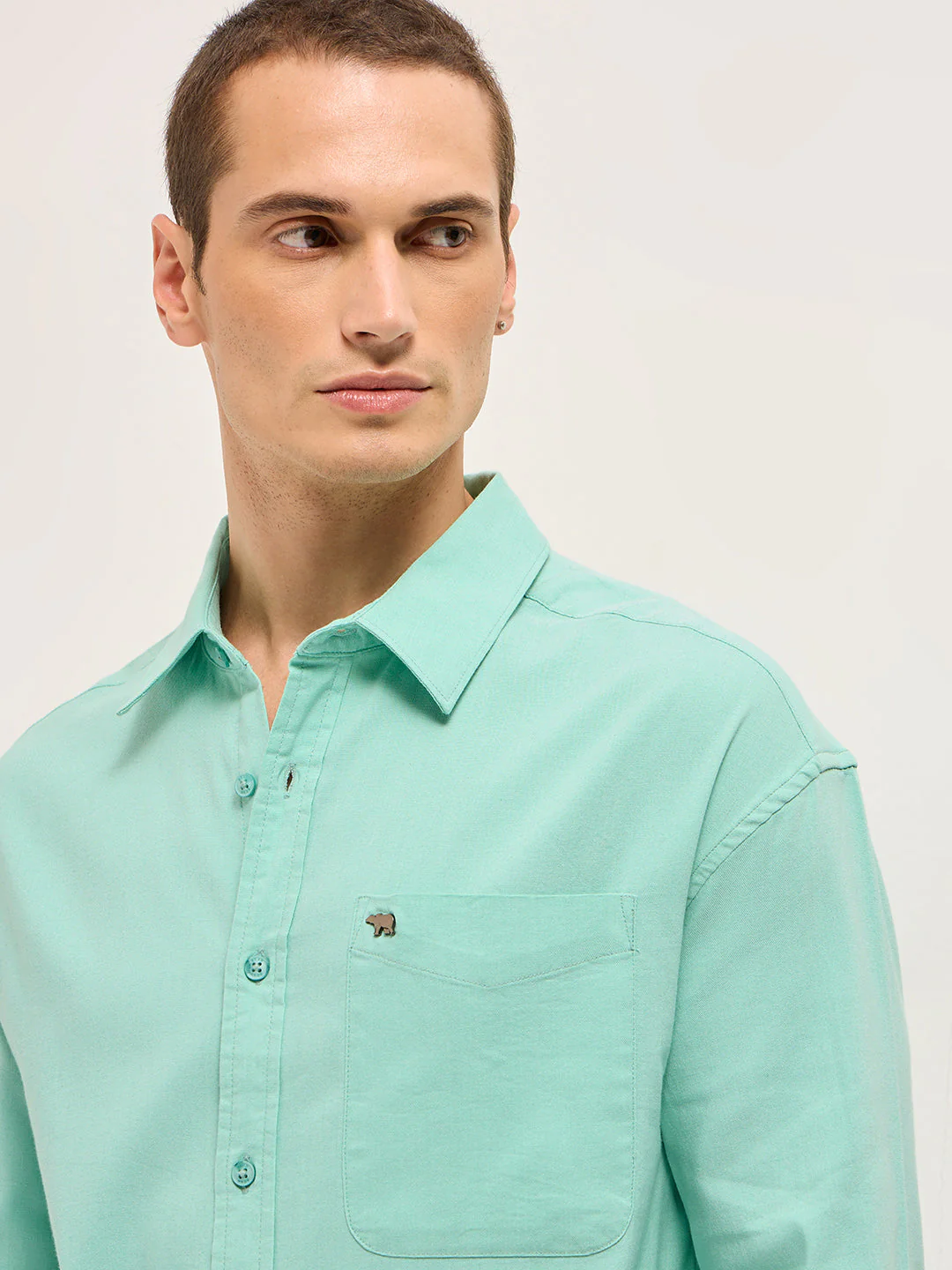 Men Teal Solid Cotton Blend Relaxed Fit Casual Shirt - Image 5