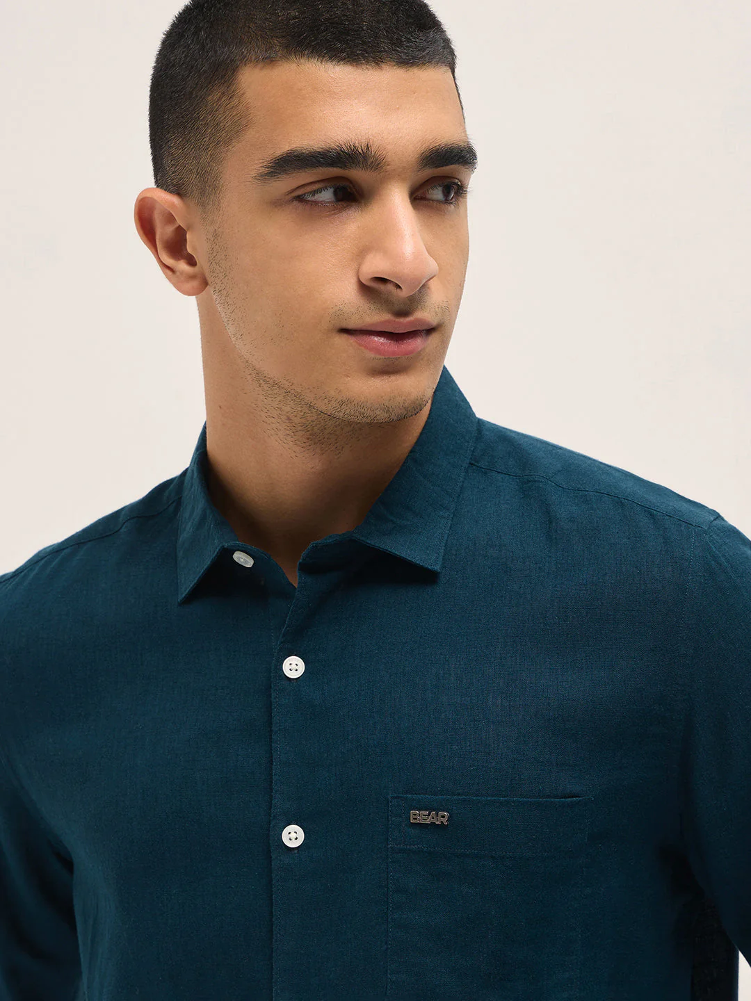 Men Teal Solid Lyocell Slim Fit Casual Shirt - Image 5