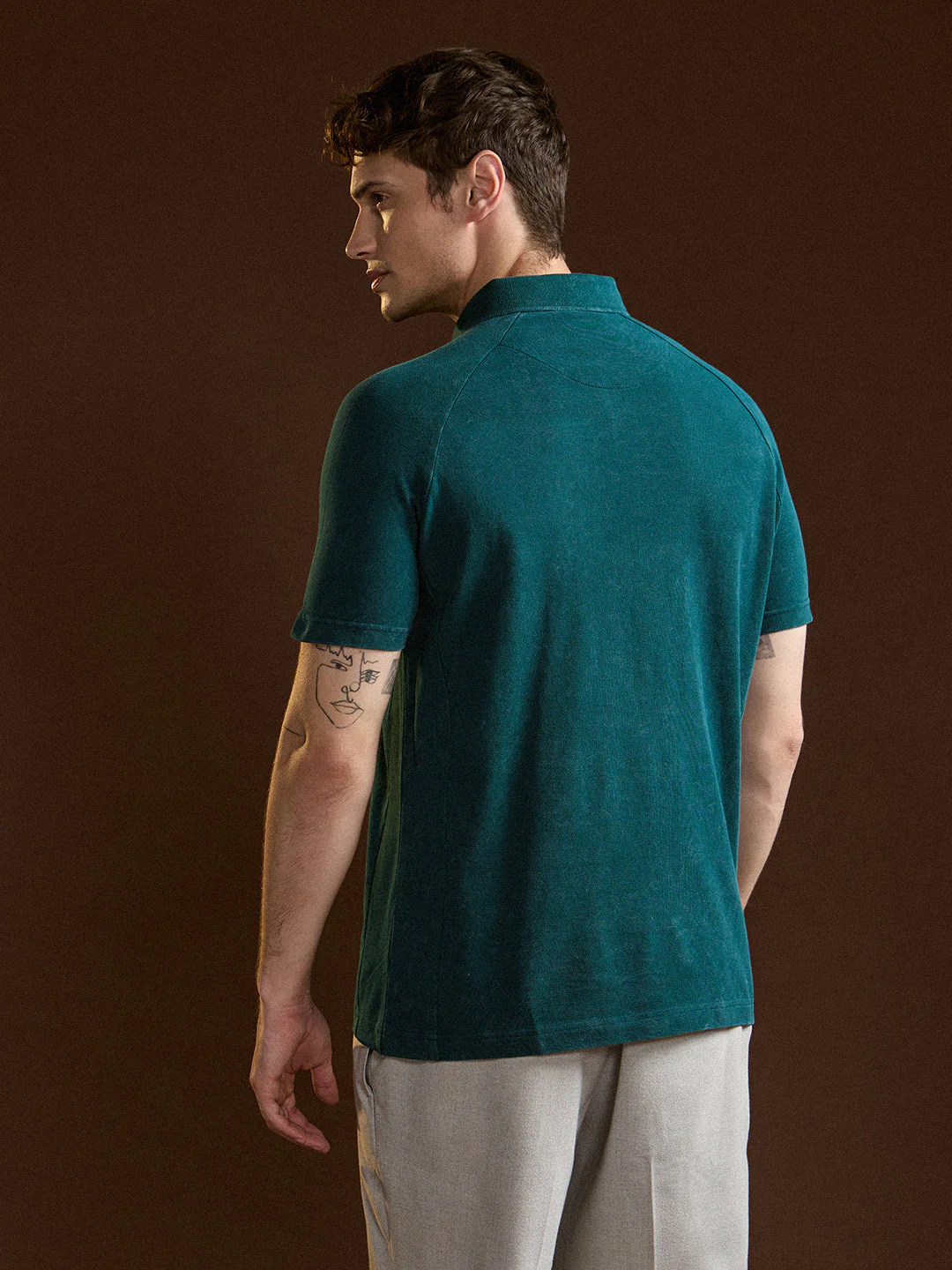 Men Teal Solid Regular Fit Polo Collar T-shirt - Image 2