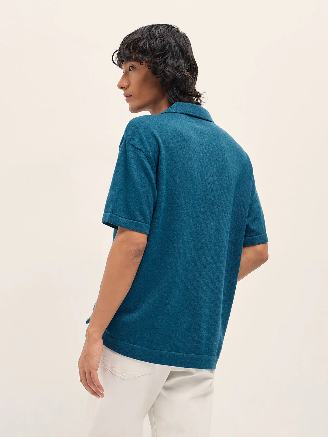 Men Teal Solid Relaxed Fit Polo - Image 2