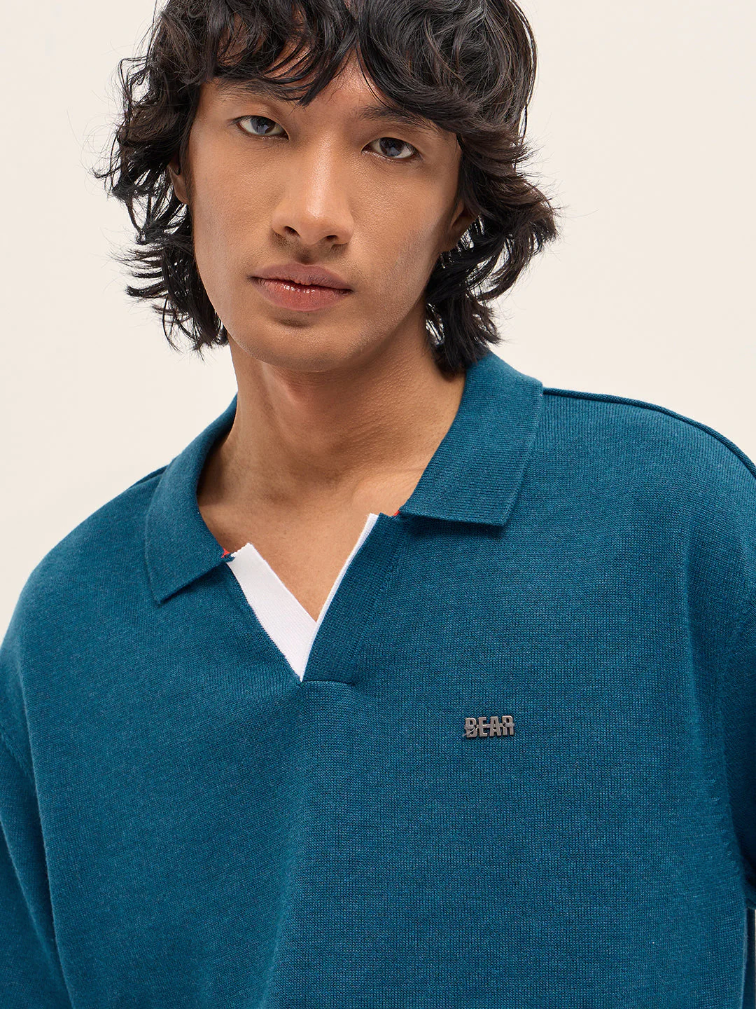 Men Teal Solid Relaxed Fit Polo - Image 5