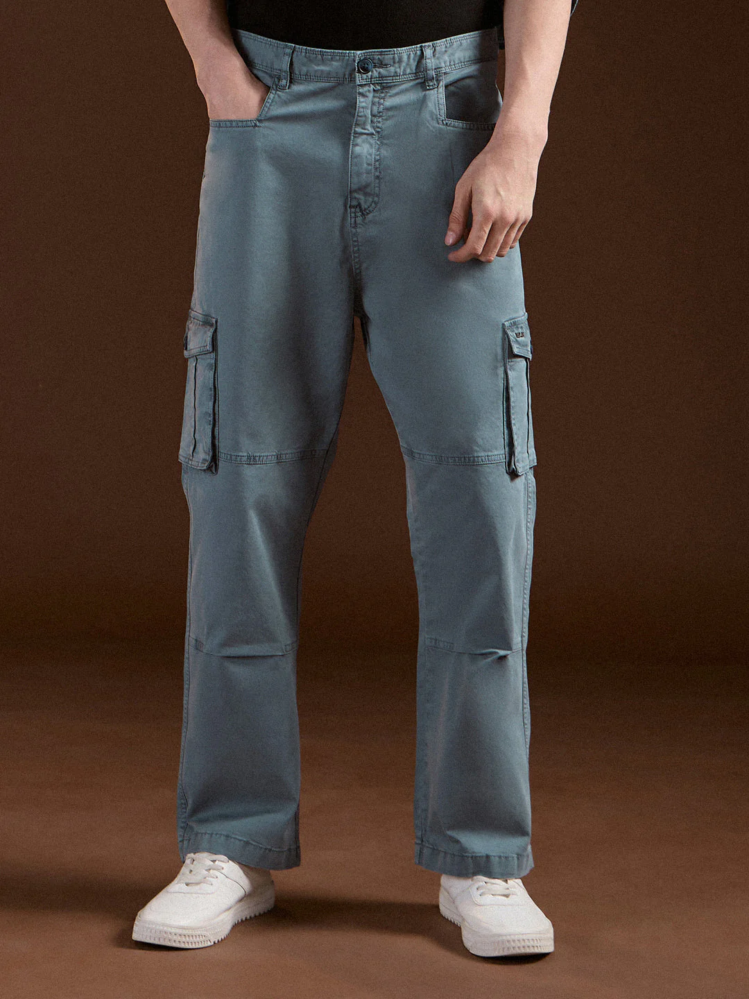 Men Teal Solid Straight Fit Functional & Stylish Cargo Pant - Image 7