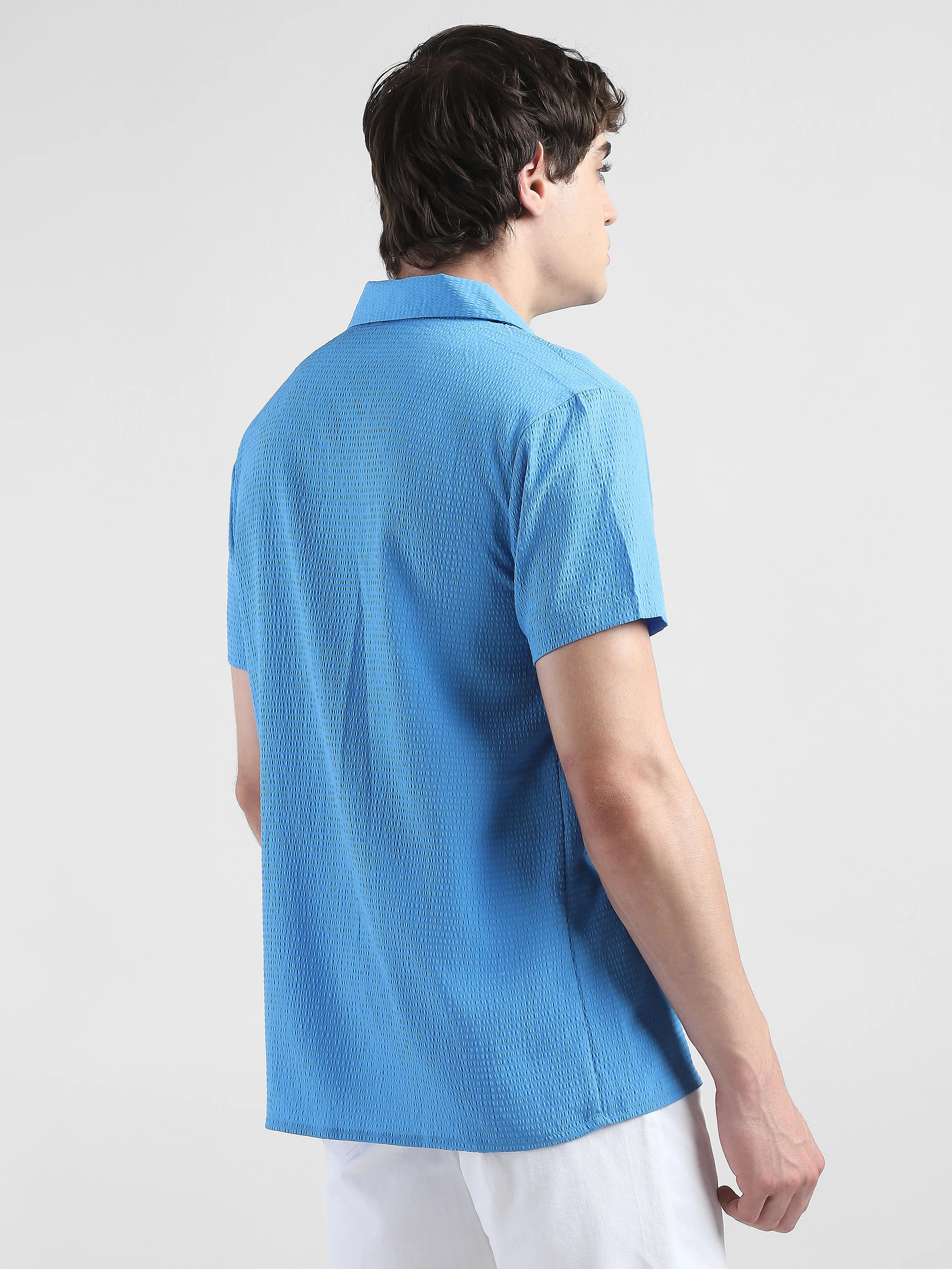 Men Textured Casual Blue Shirt - Image 4