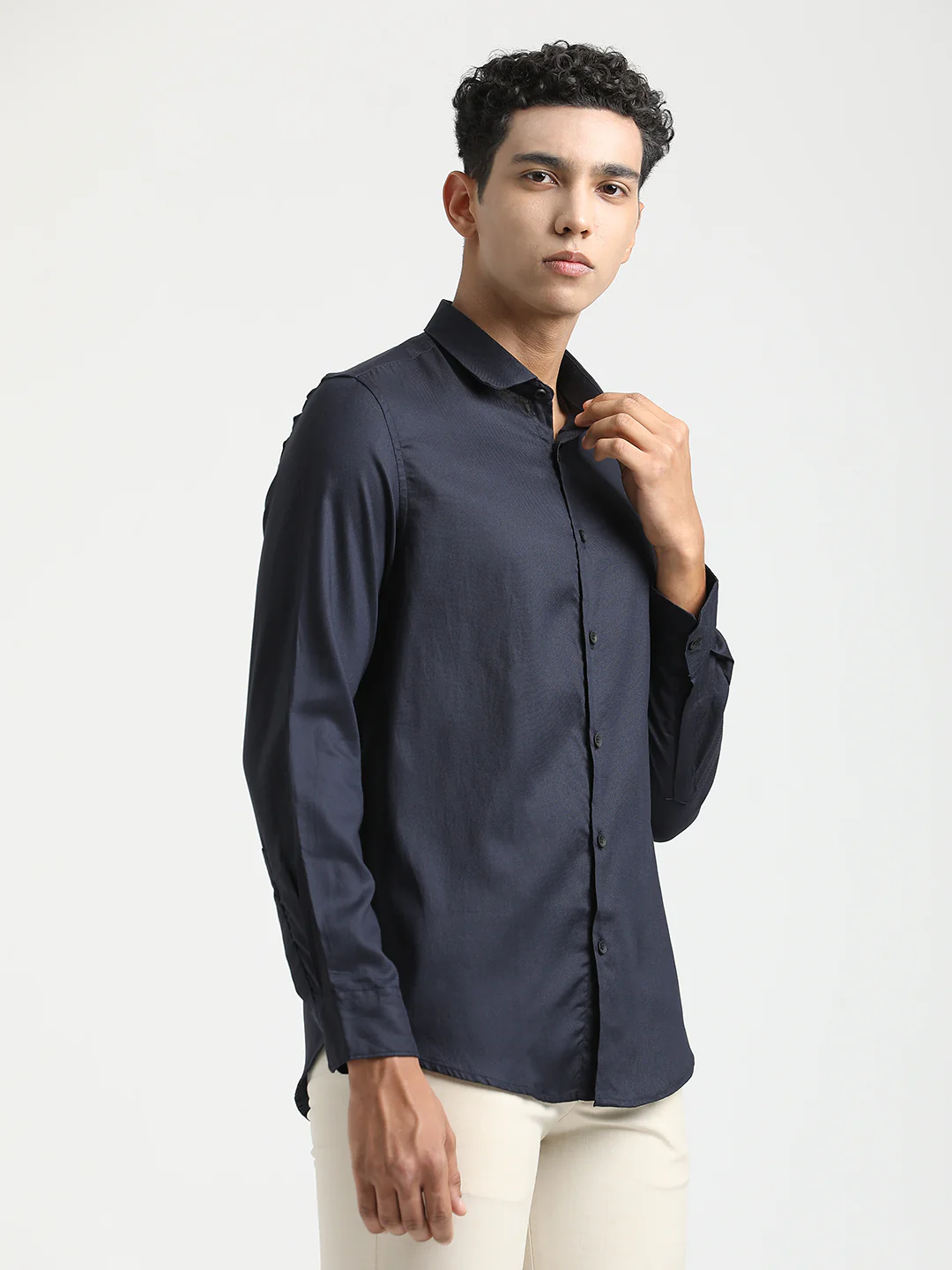 Men Textured Cotton Shirt with Dobby Weave - Image 3