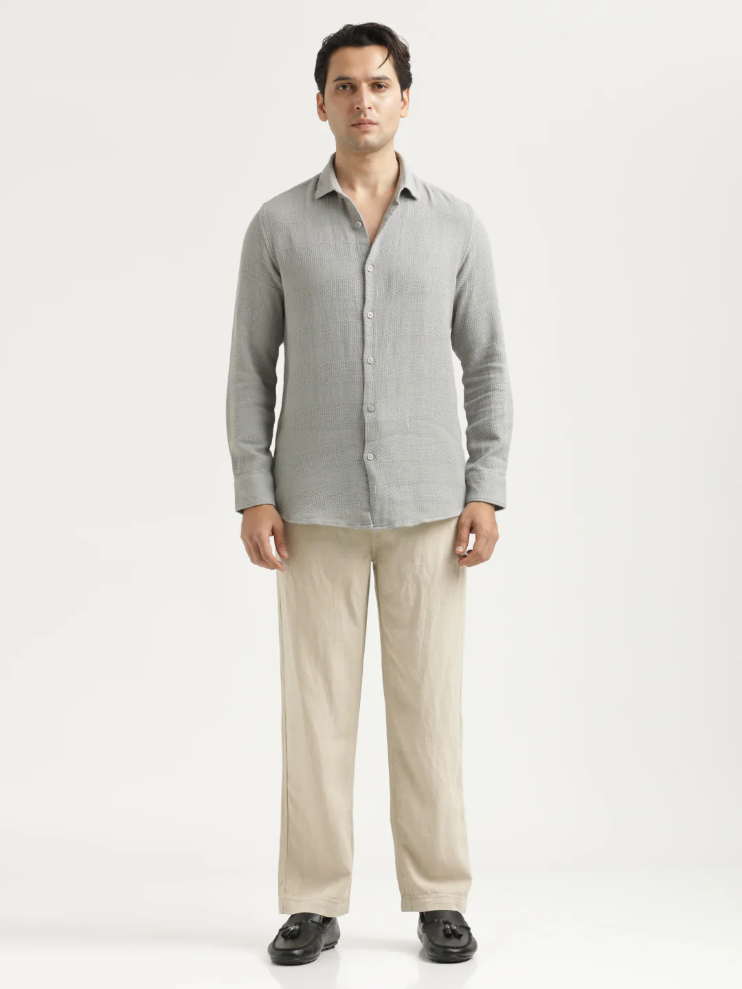 Men Textured Cotton Slim-Fit Shirt - Image 4