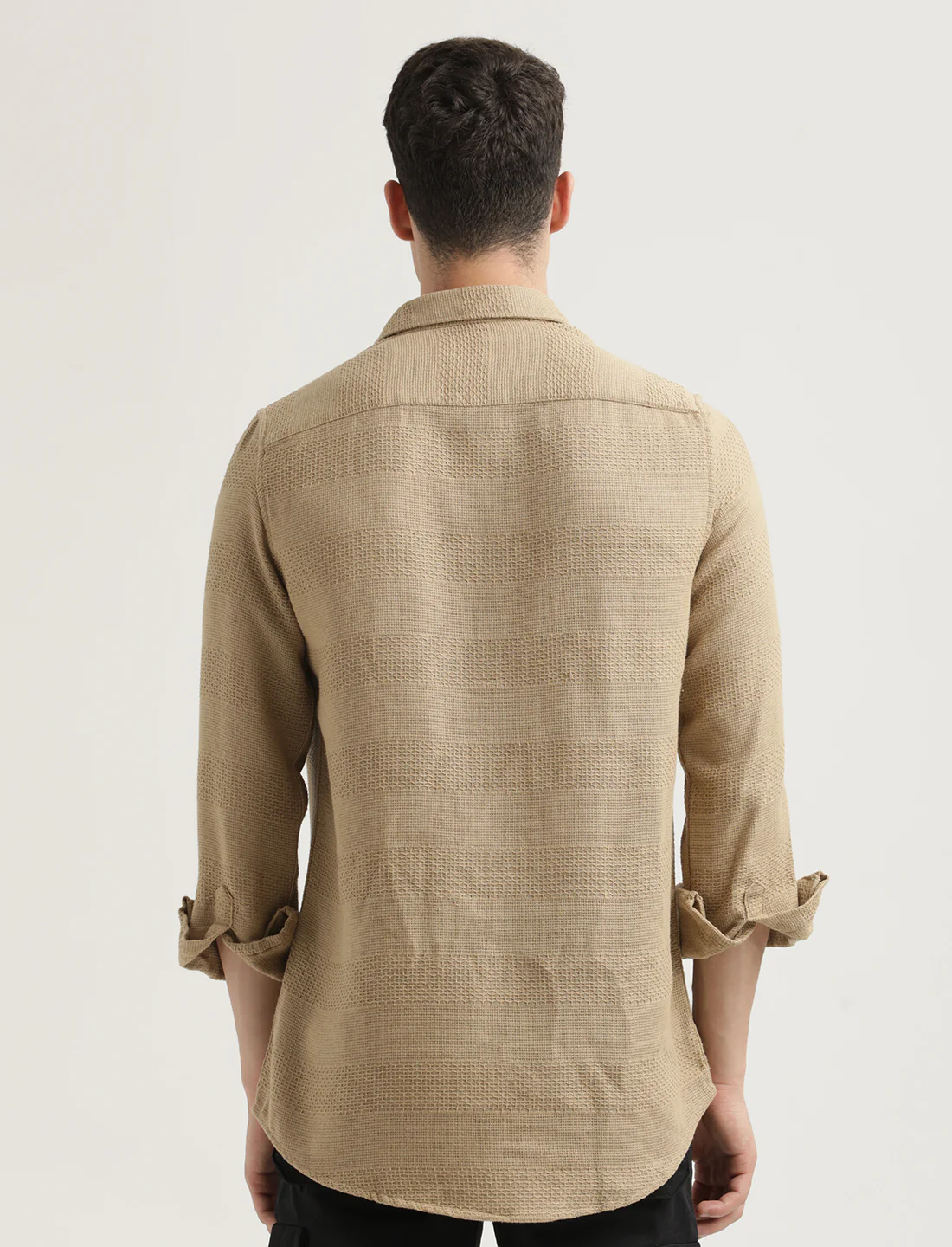 Men Textured Cotton Slim-Fit Shirt - Image 3