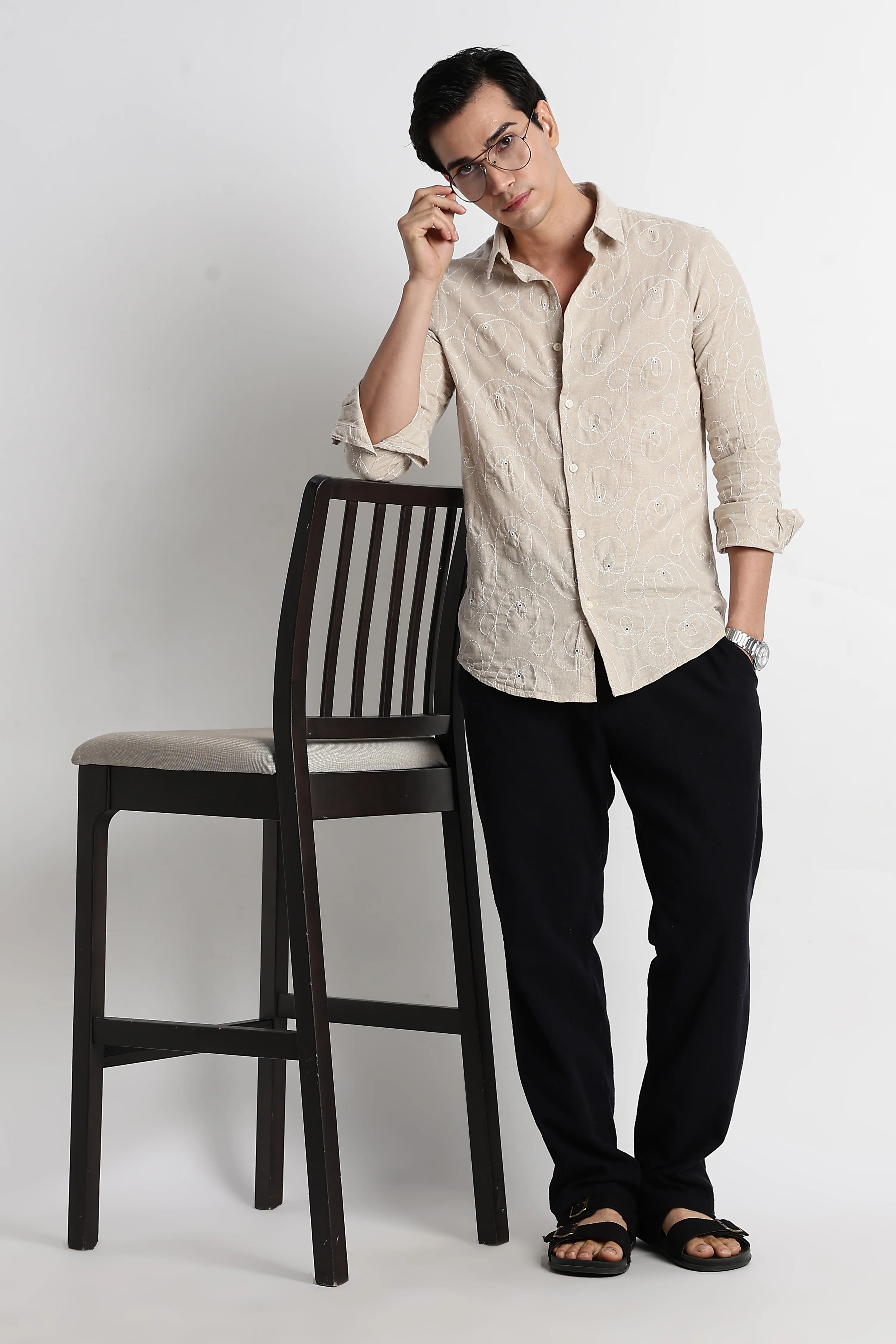 Men Textured Embroidered Cotton Shirt - Image 2