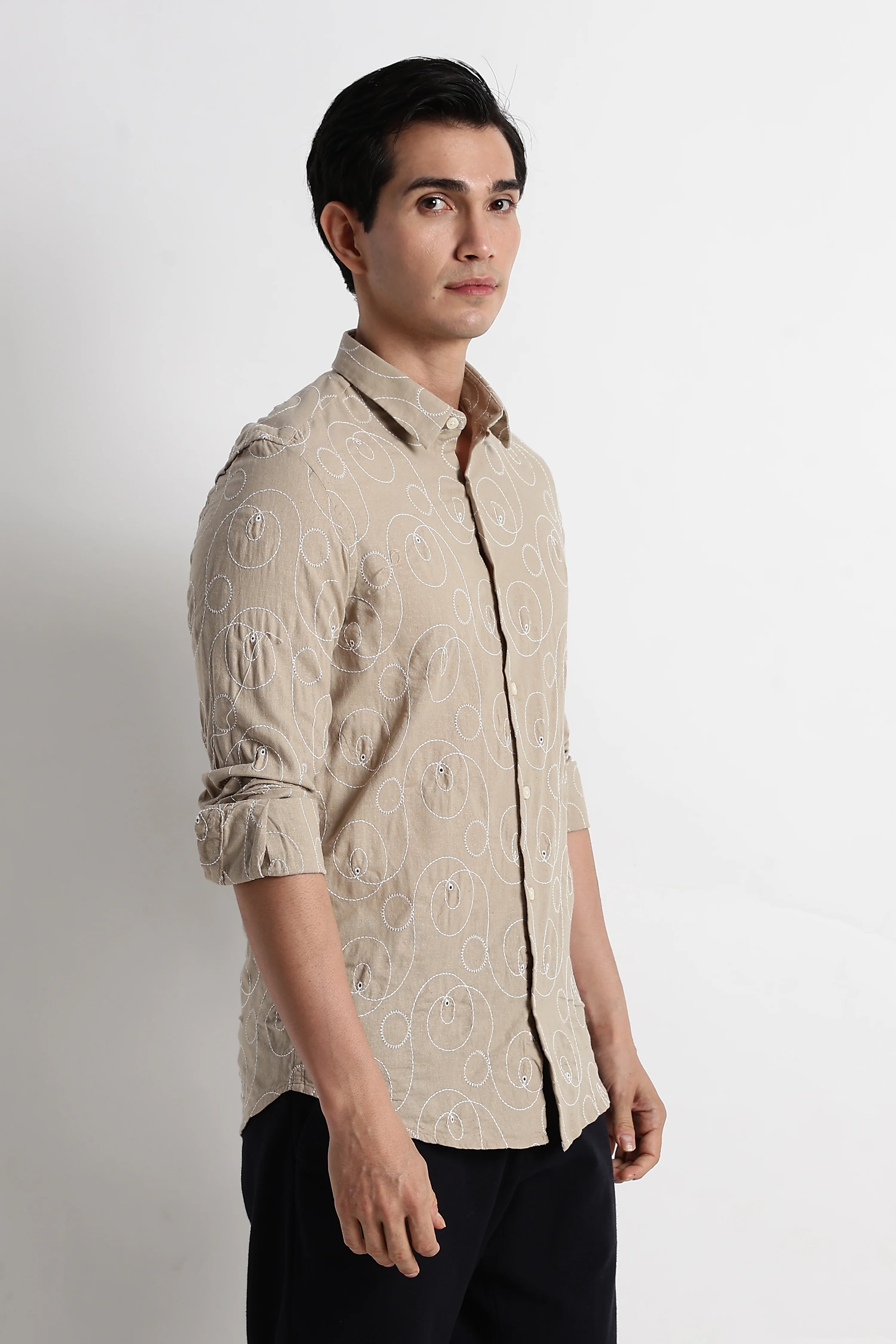 Men Textured Embroidered Cotton Shirt - Image 5