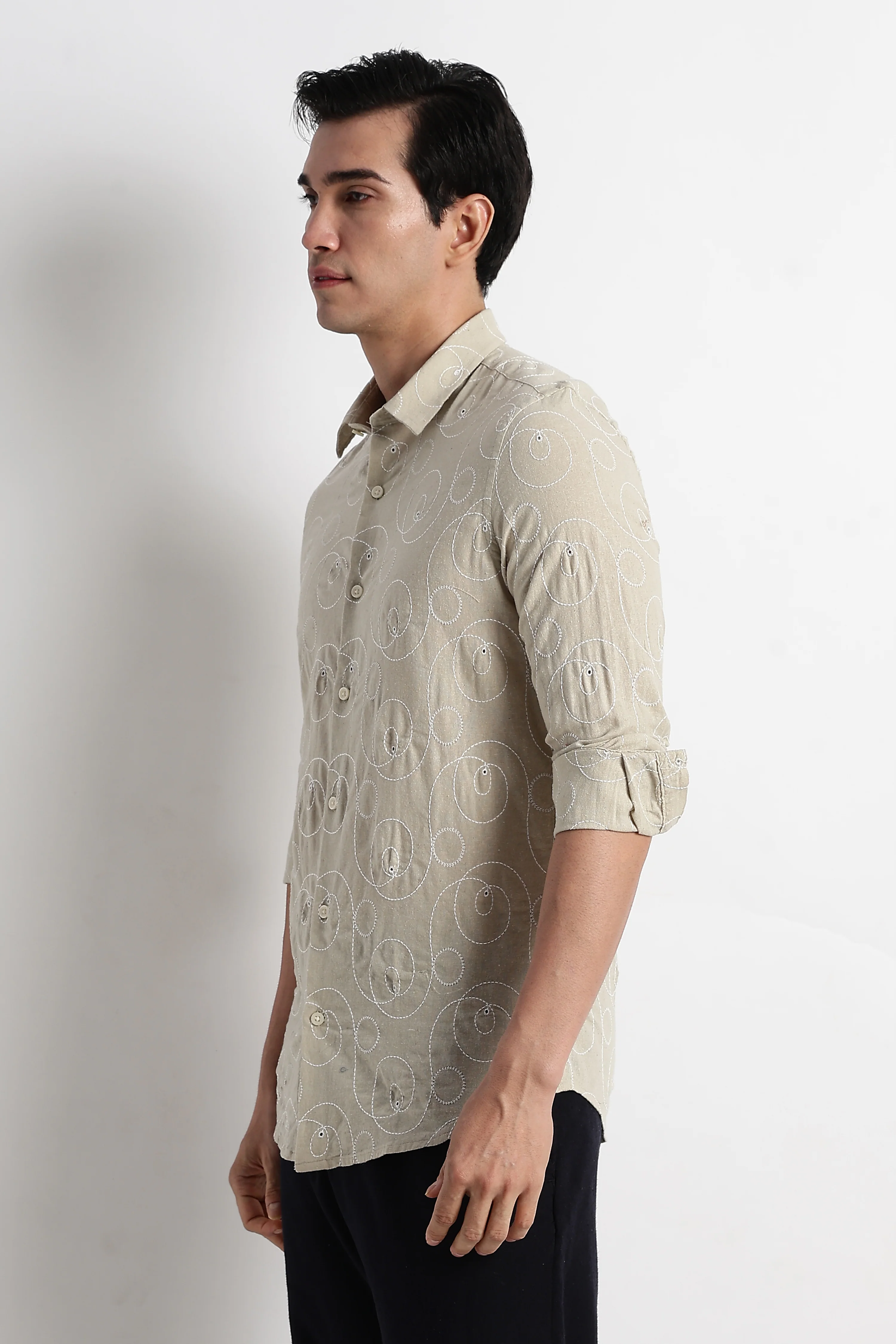 Men Textured Embroidered Cotton Shirt - Image 4