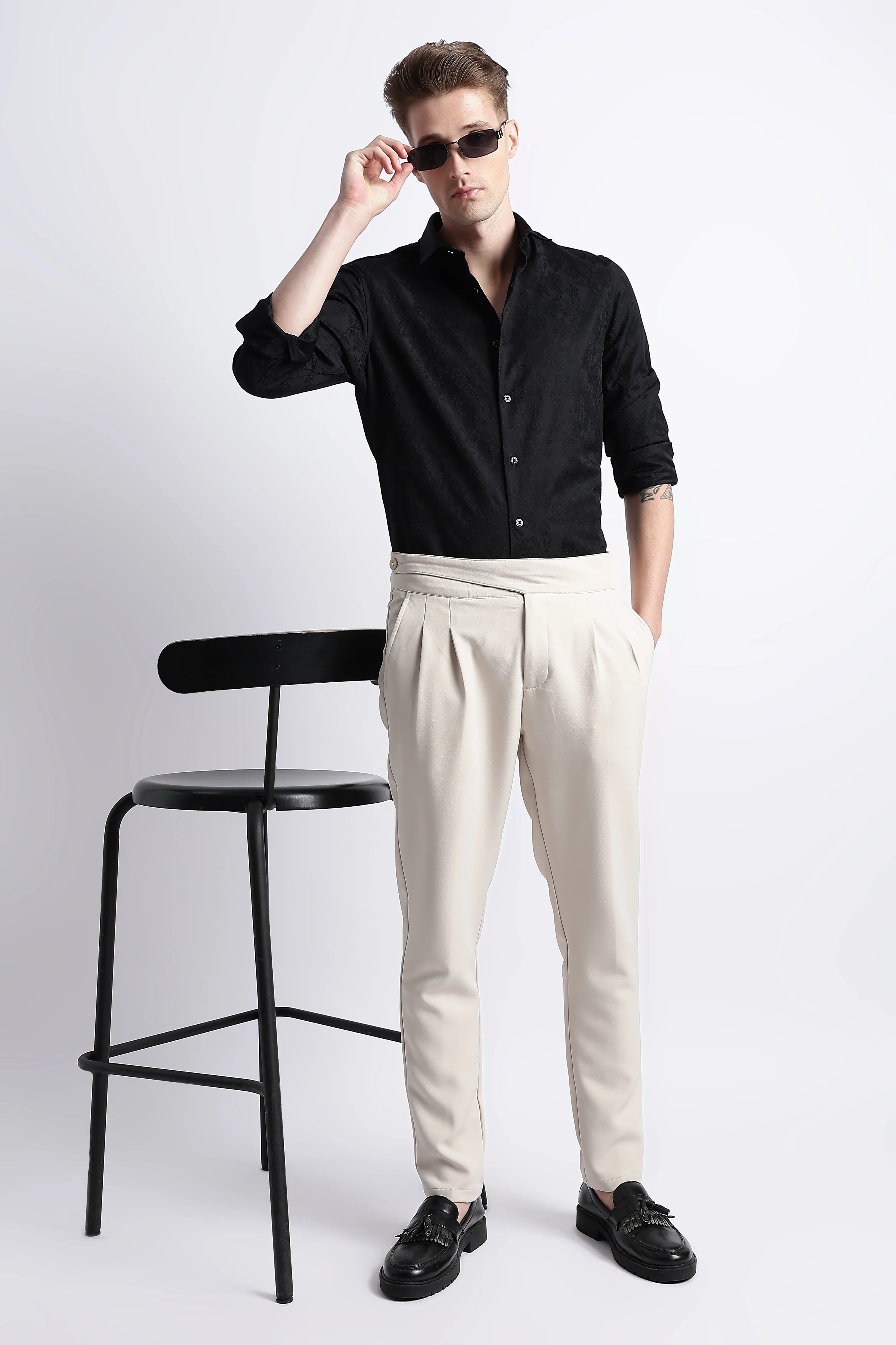 Men Textured Jacquard Shirt - Image 9