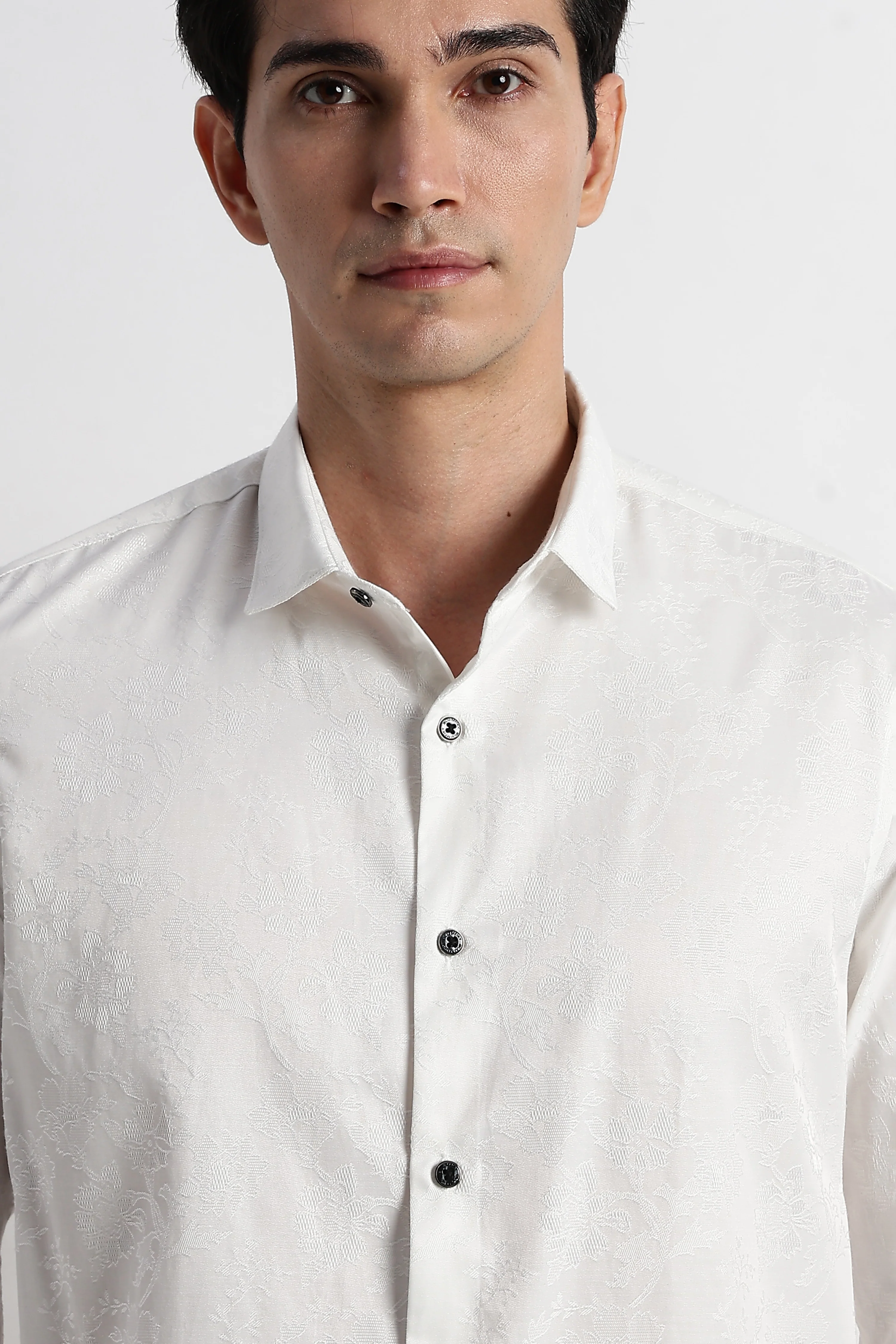 Men Textured Jacquard Shirt - Image 7