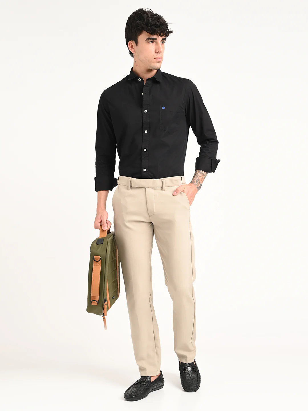 Men Textured Polyester Trousers - Image 2