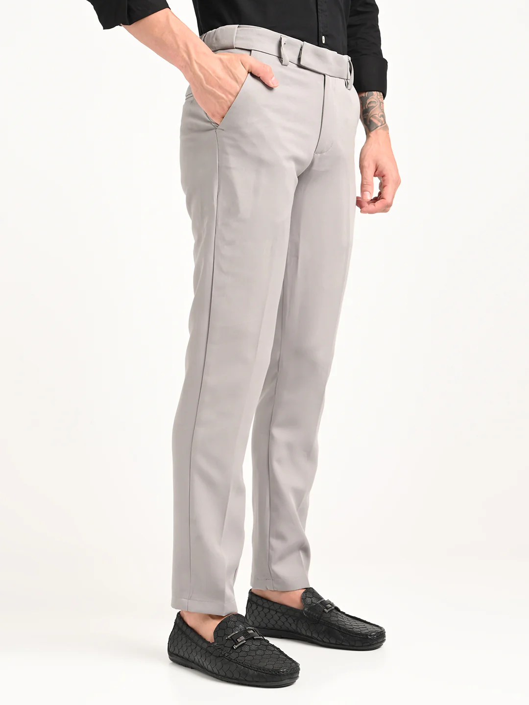 Men Textured Polyester Trousers - Image 5