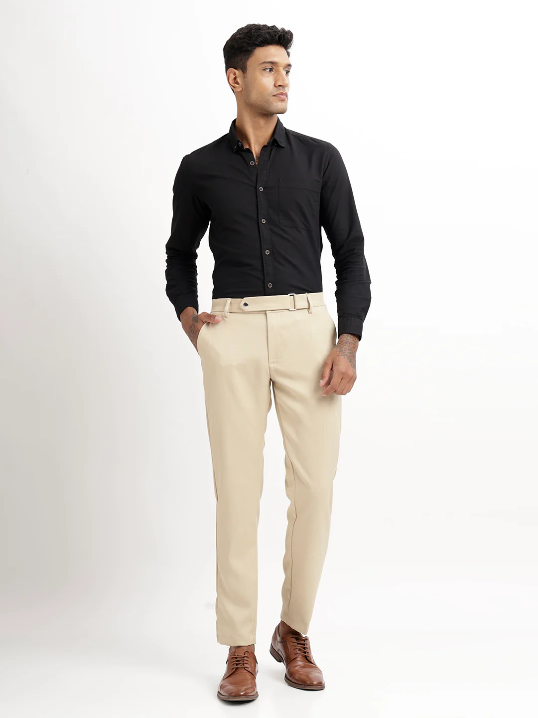 Men Textured  Slim Fit Trousers - Image 3