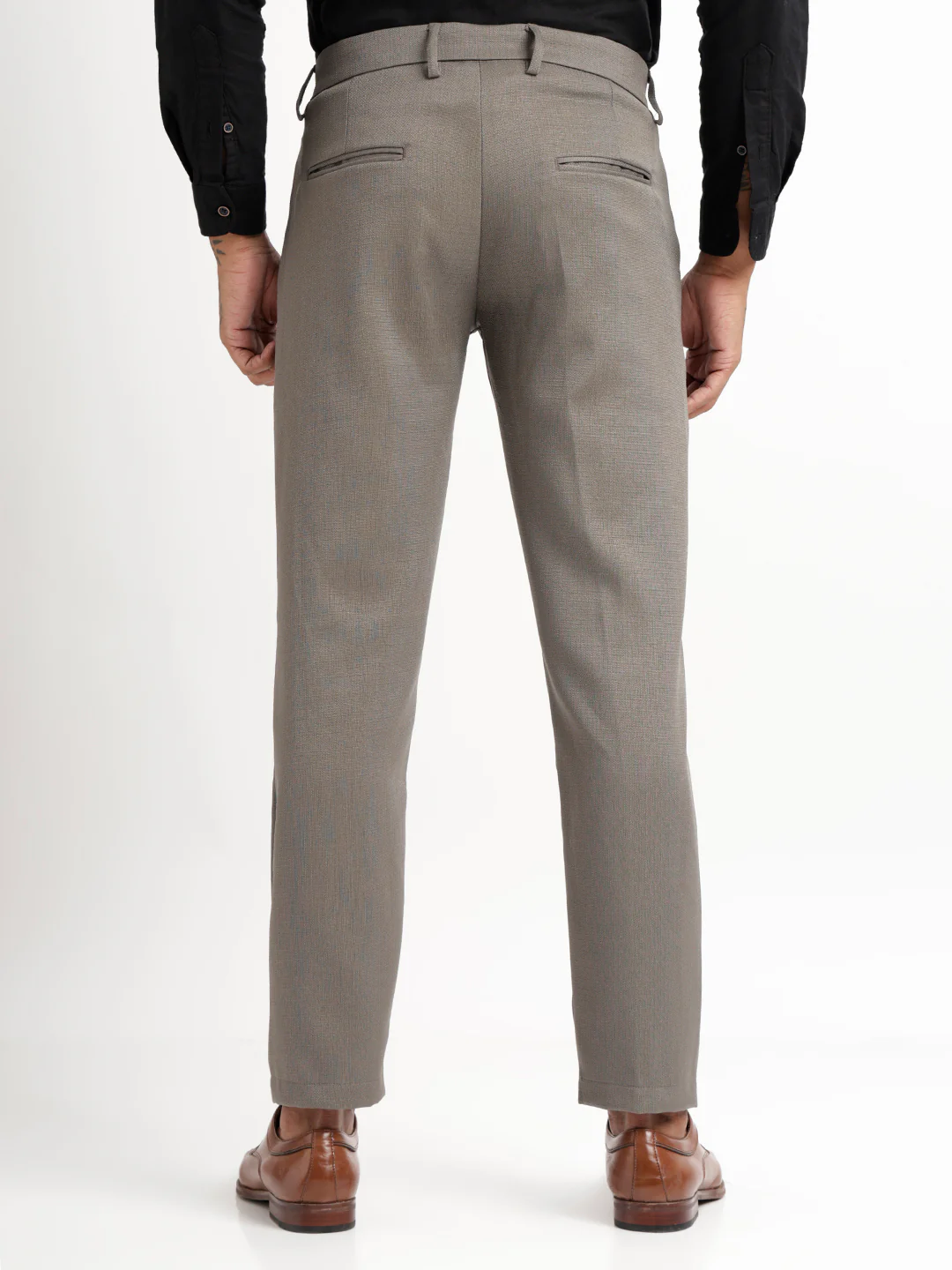 Men Textured  Slim Fit Trousers - Image 4
