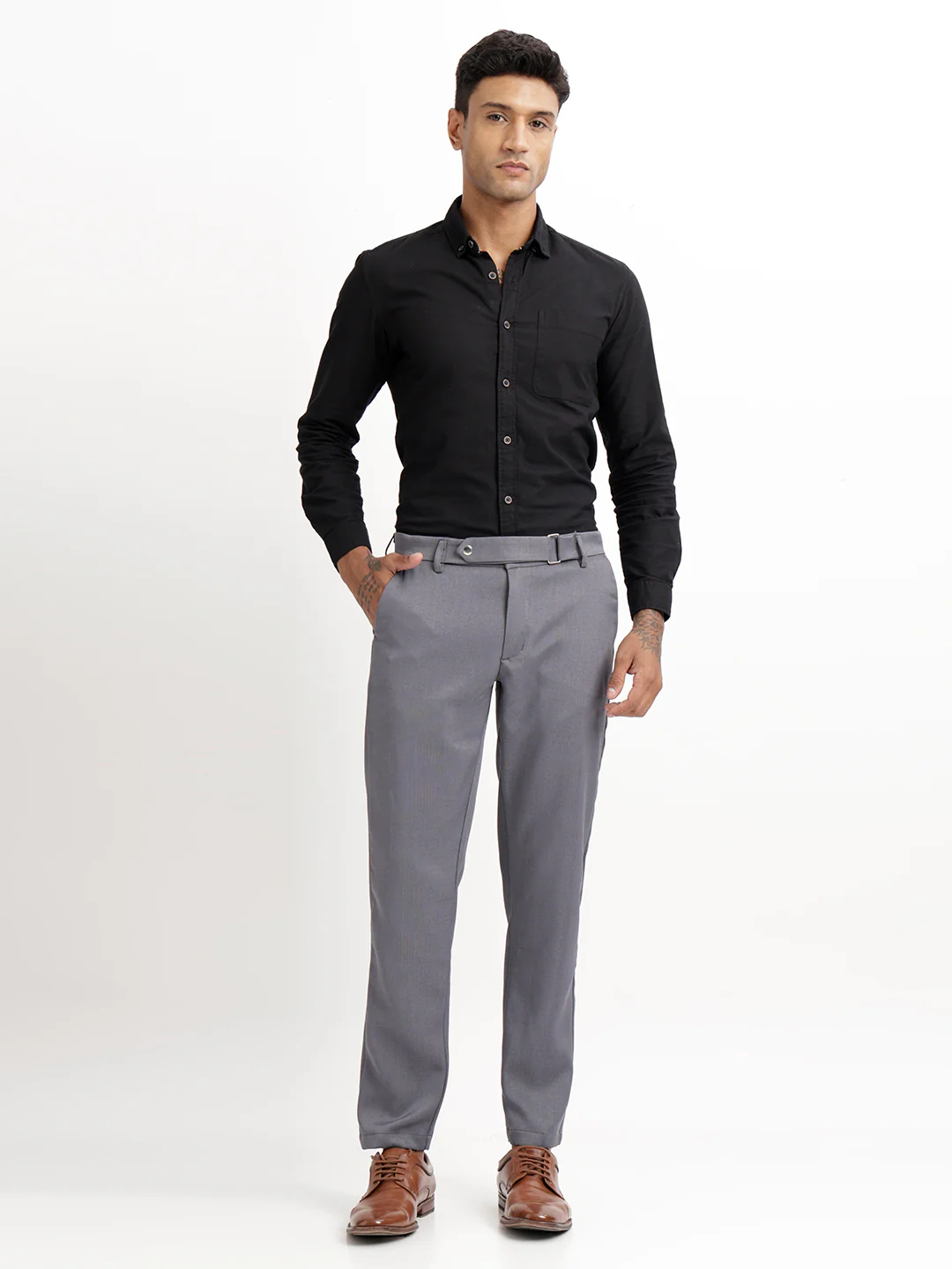 Men Textured  Slim Fit Trousers - Image 3