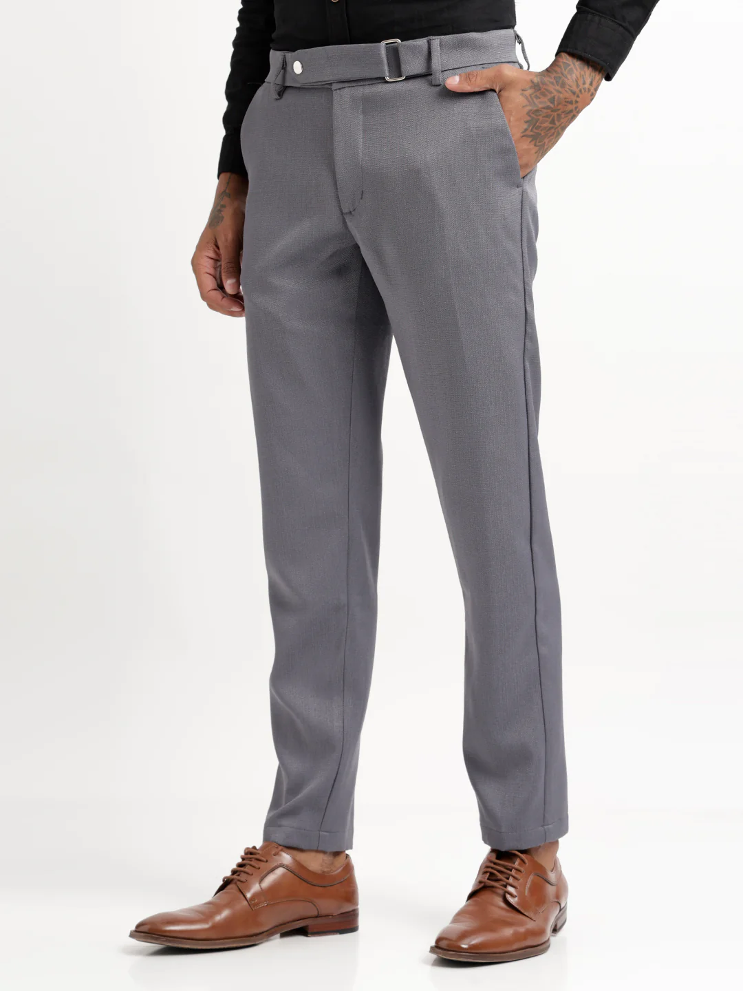 Men Textured  Slim Fit Trousers - Image 6
