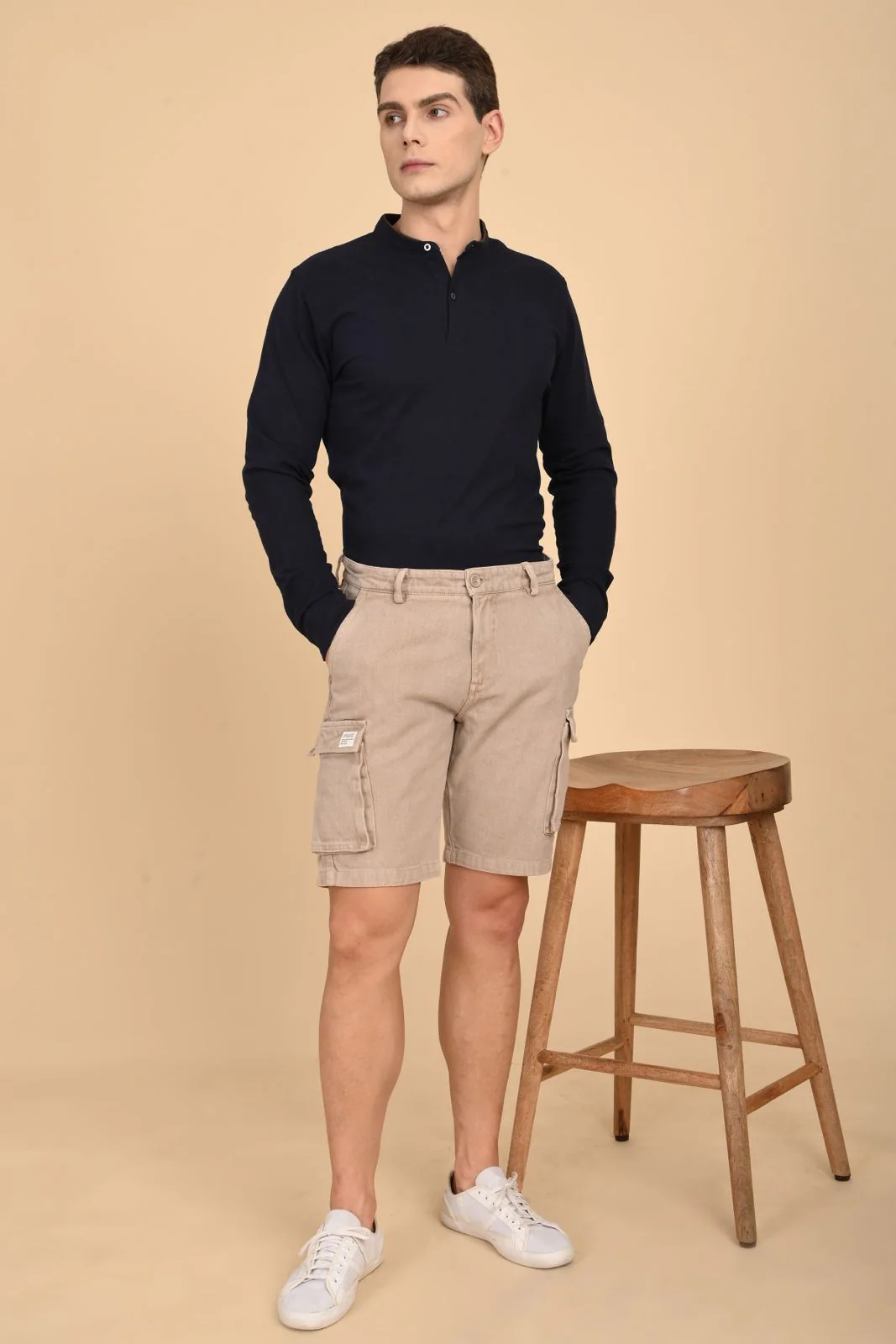 Men Tiptur Cotton Cargo Shorts Beige - Image 3