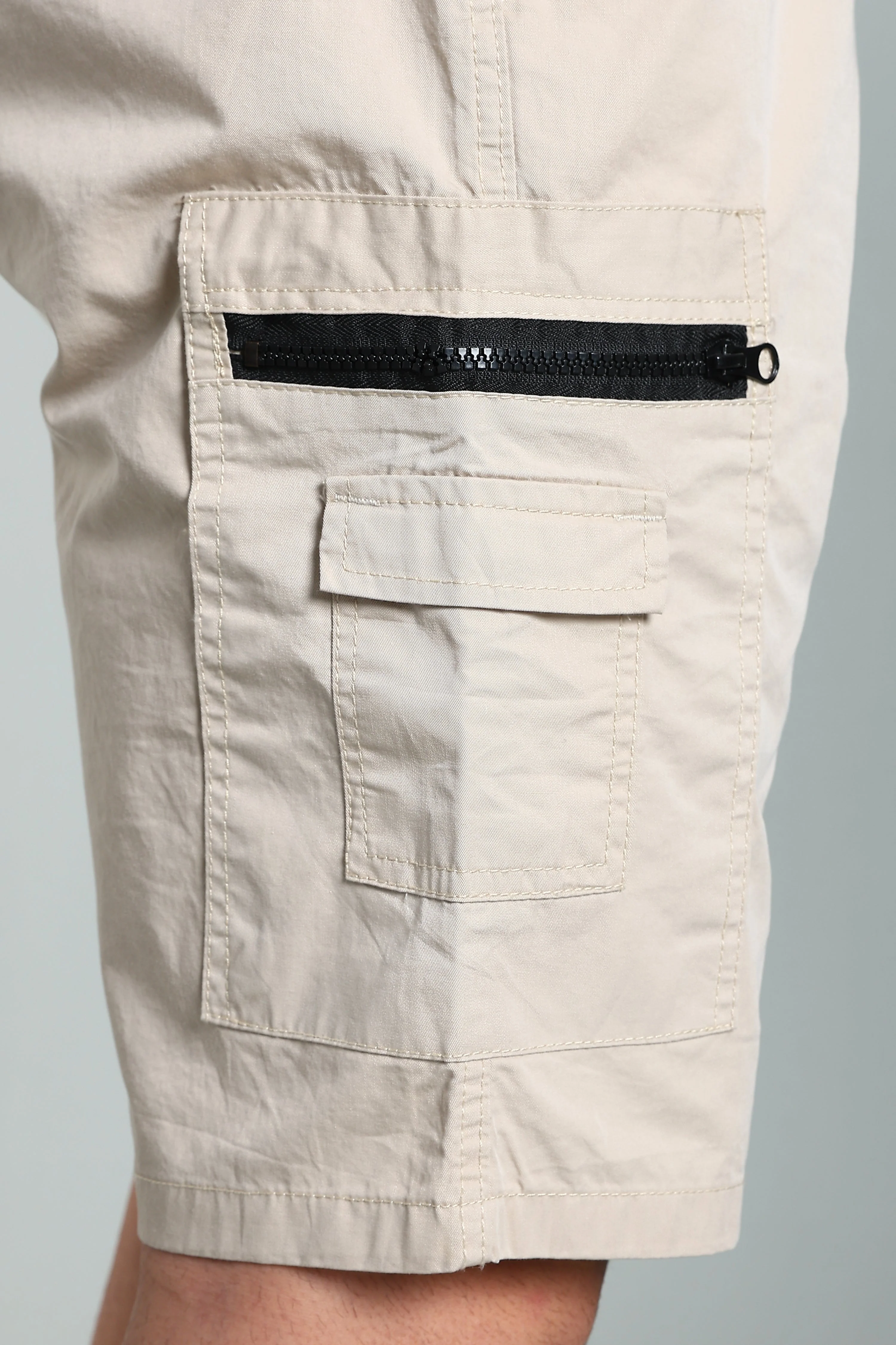 Men Trail Beige Cargo Shorts - Image 4