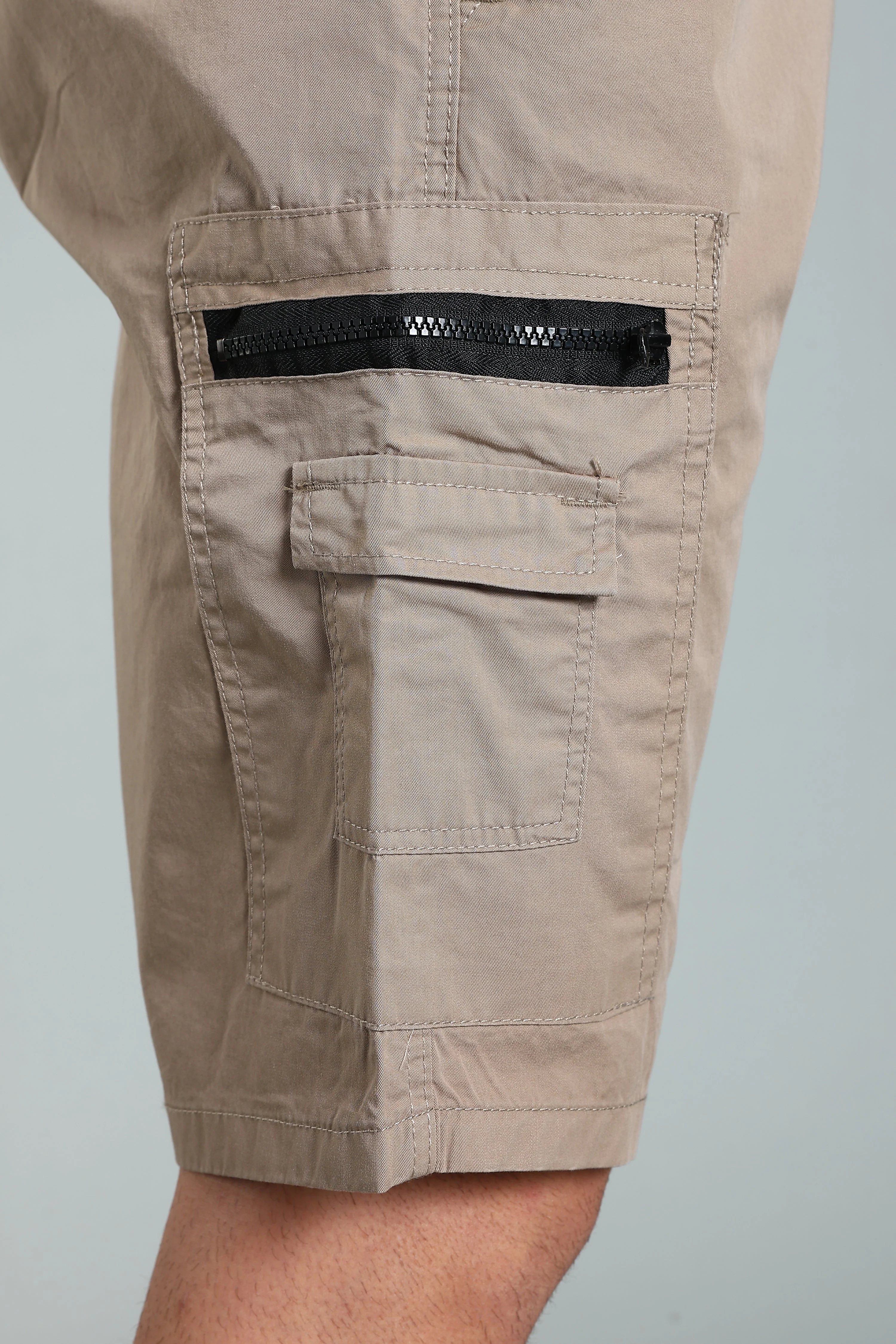 Men Trail Brown Cargo Shorts - Image 4