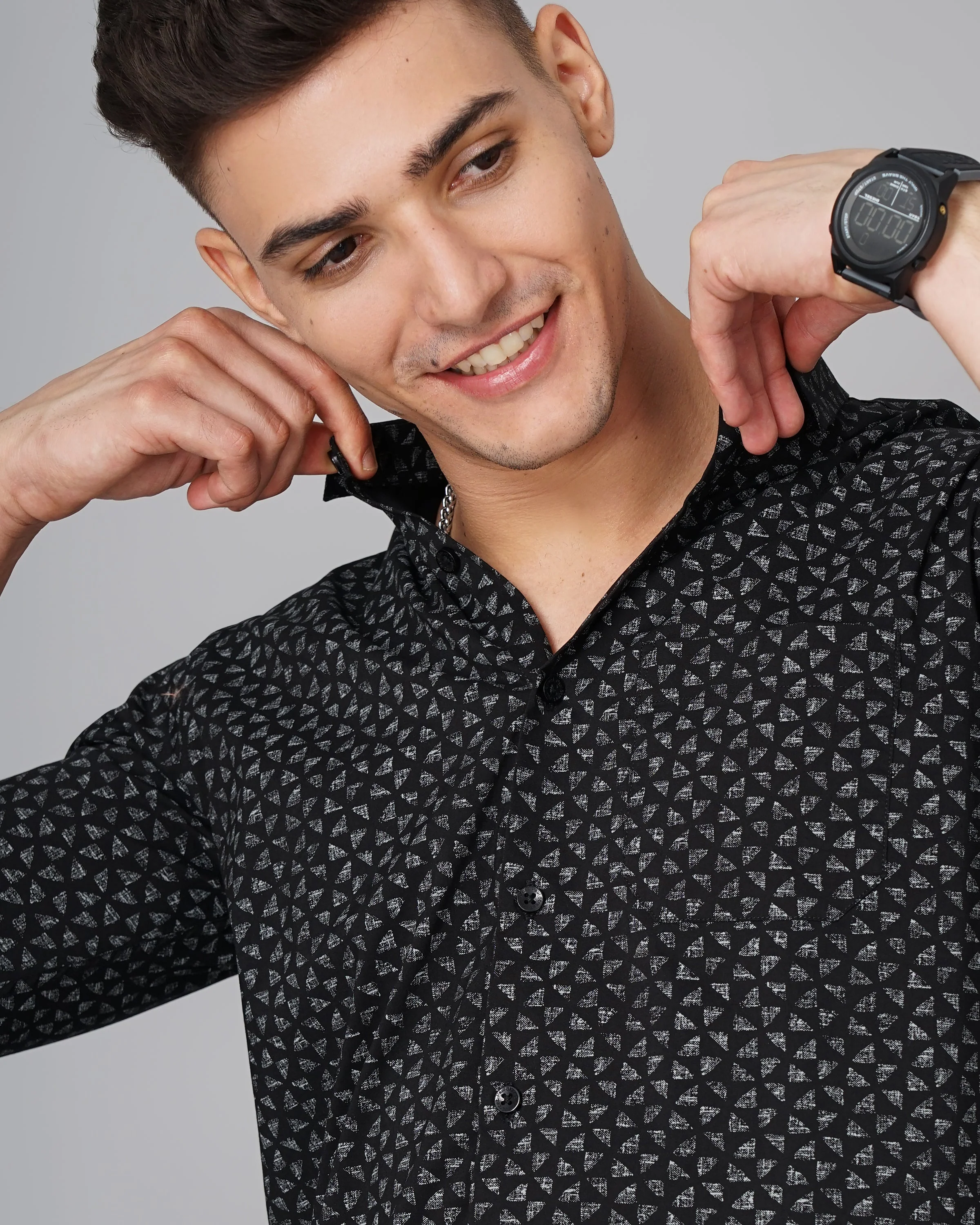Men Triad Black Shirt - Image 4