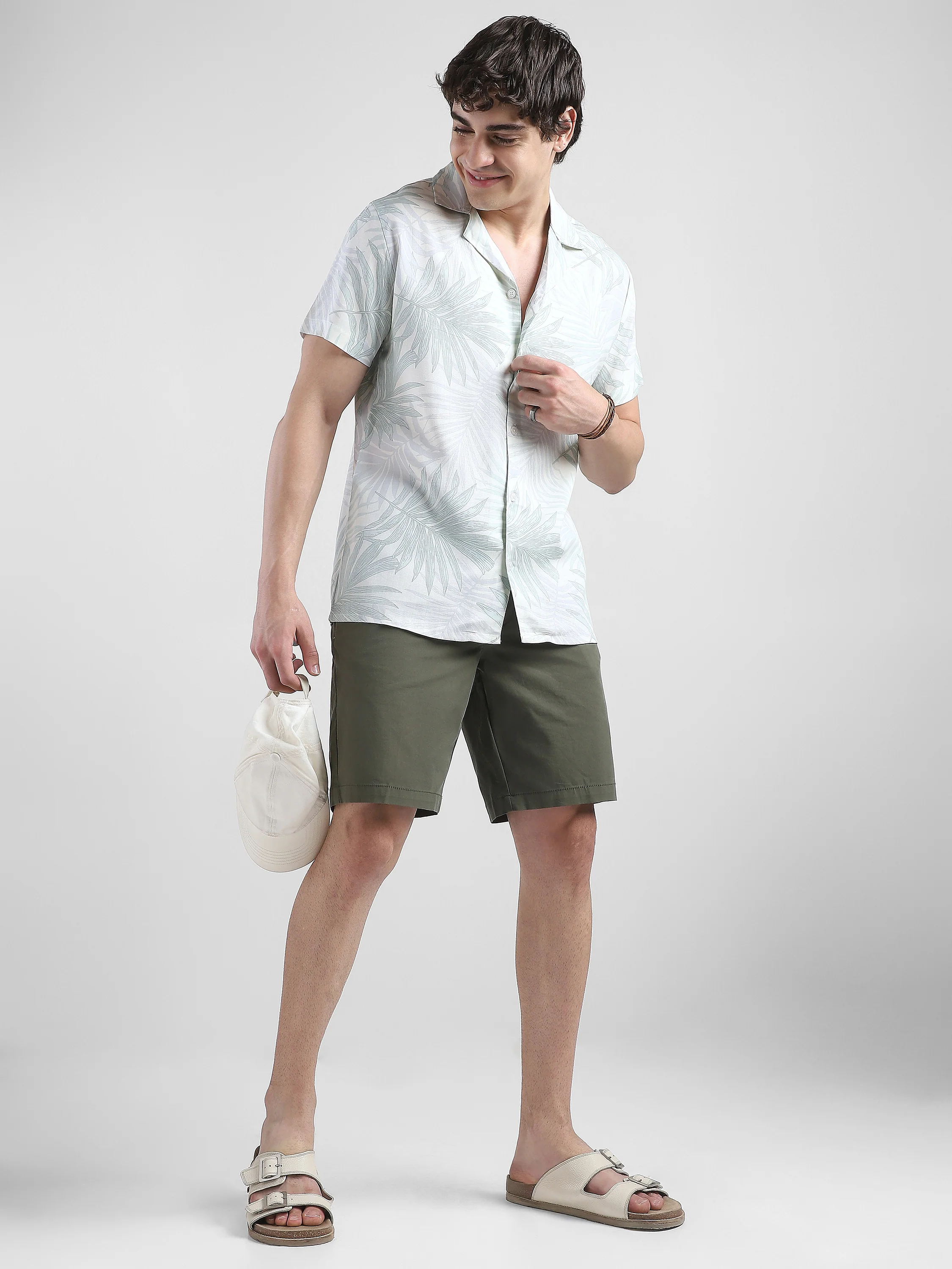 Men Tropical Printed Casual Shirt - Image 2