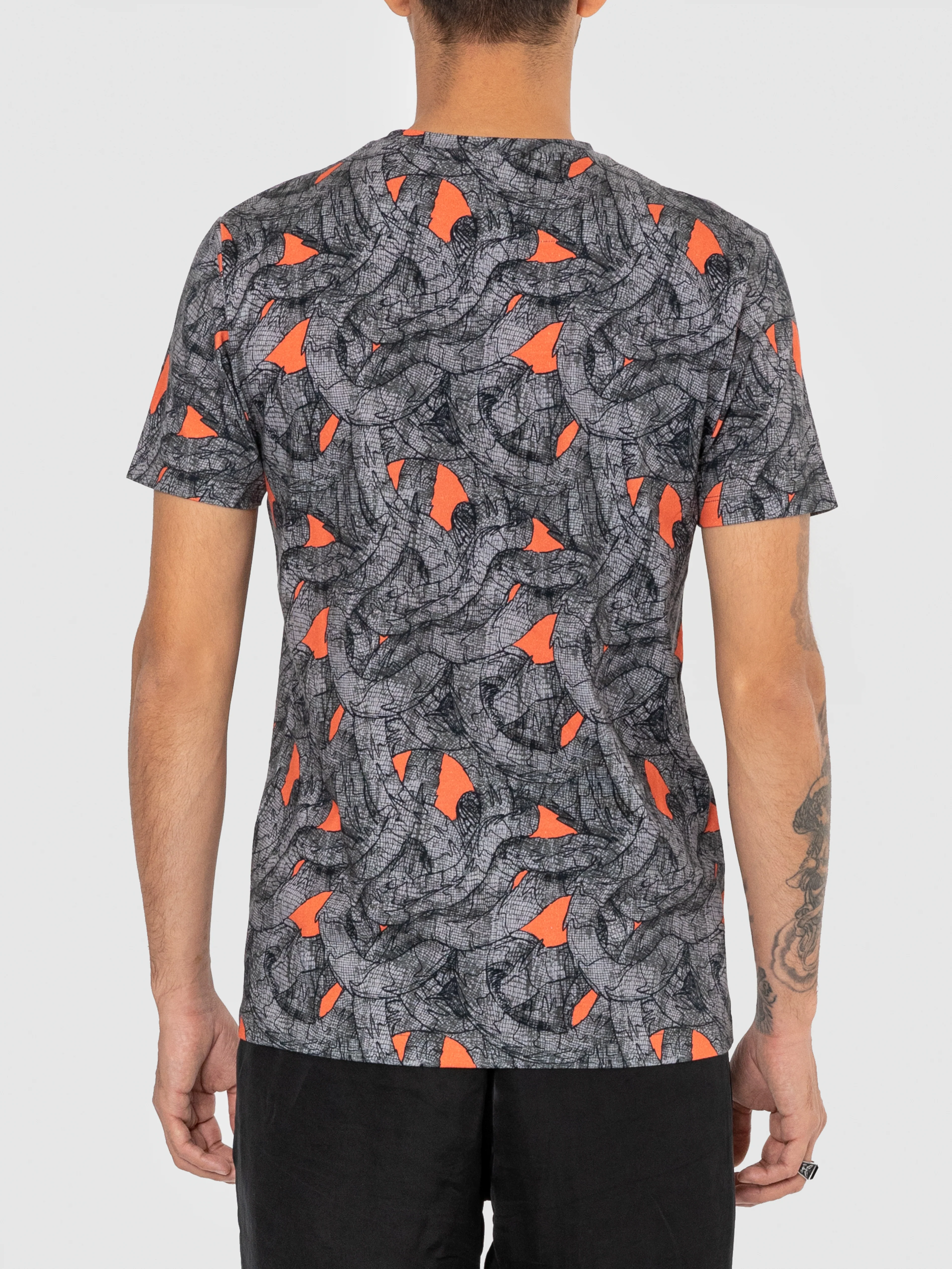 Men Twisted Dragon Tee - Image 3